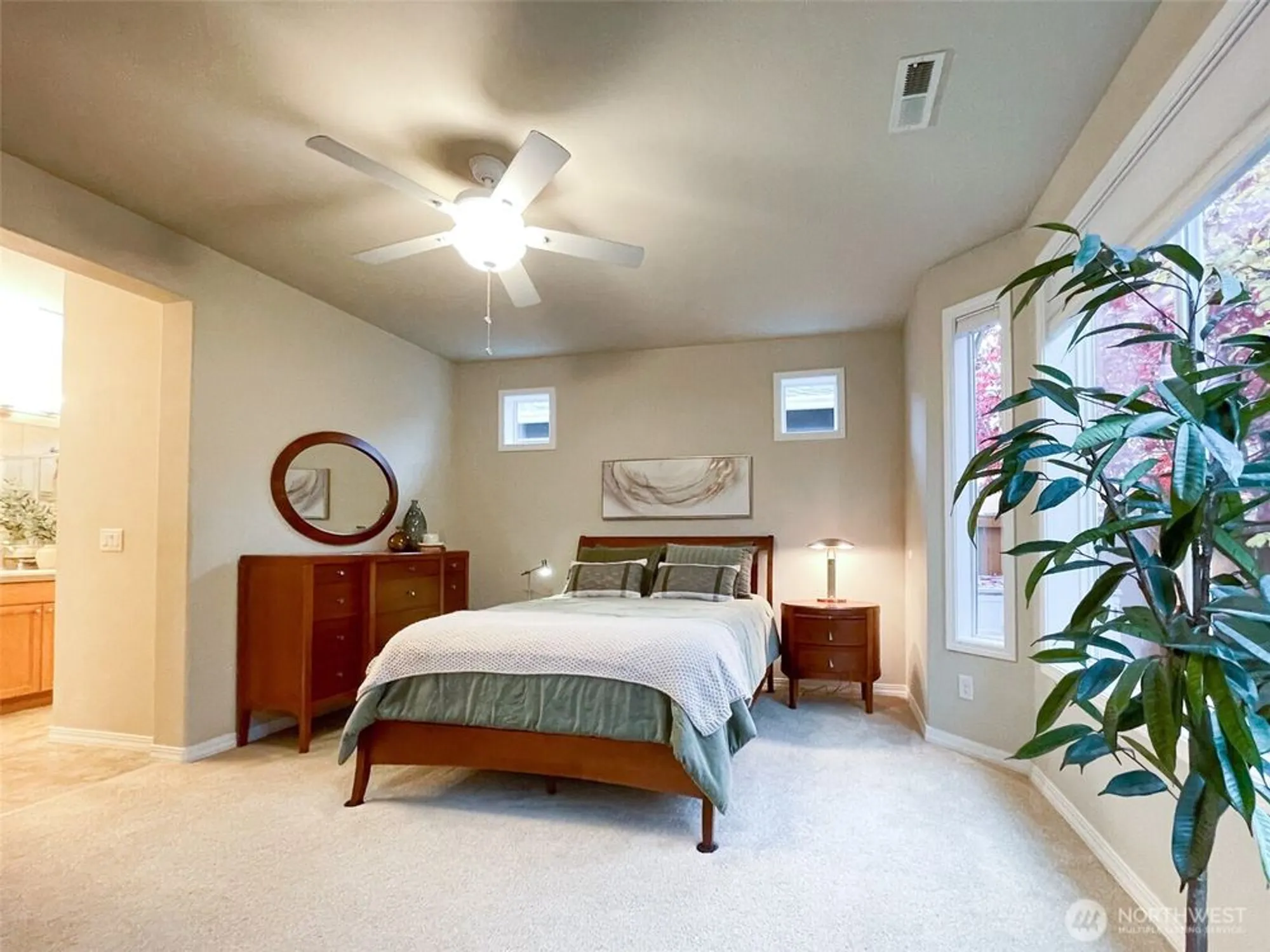 Property Slideshow image 18 of 40 | 4958 orcas st ne, Olympia, WA, 98516