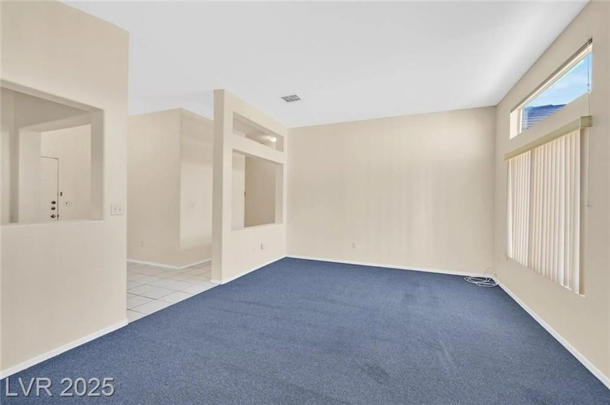 Property Slideshow image 6 of 25 | 2106 eagle watch dr, Henderson, NV, 89012