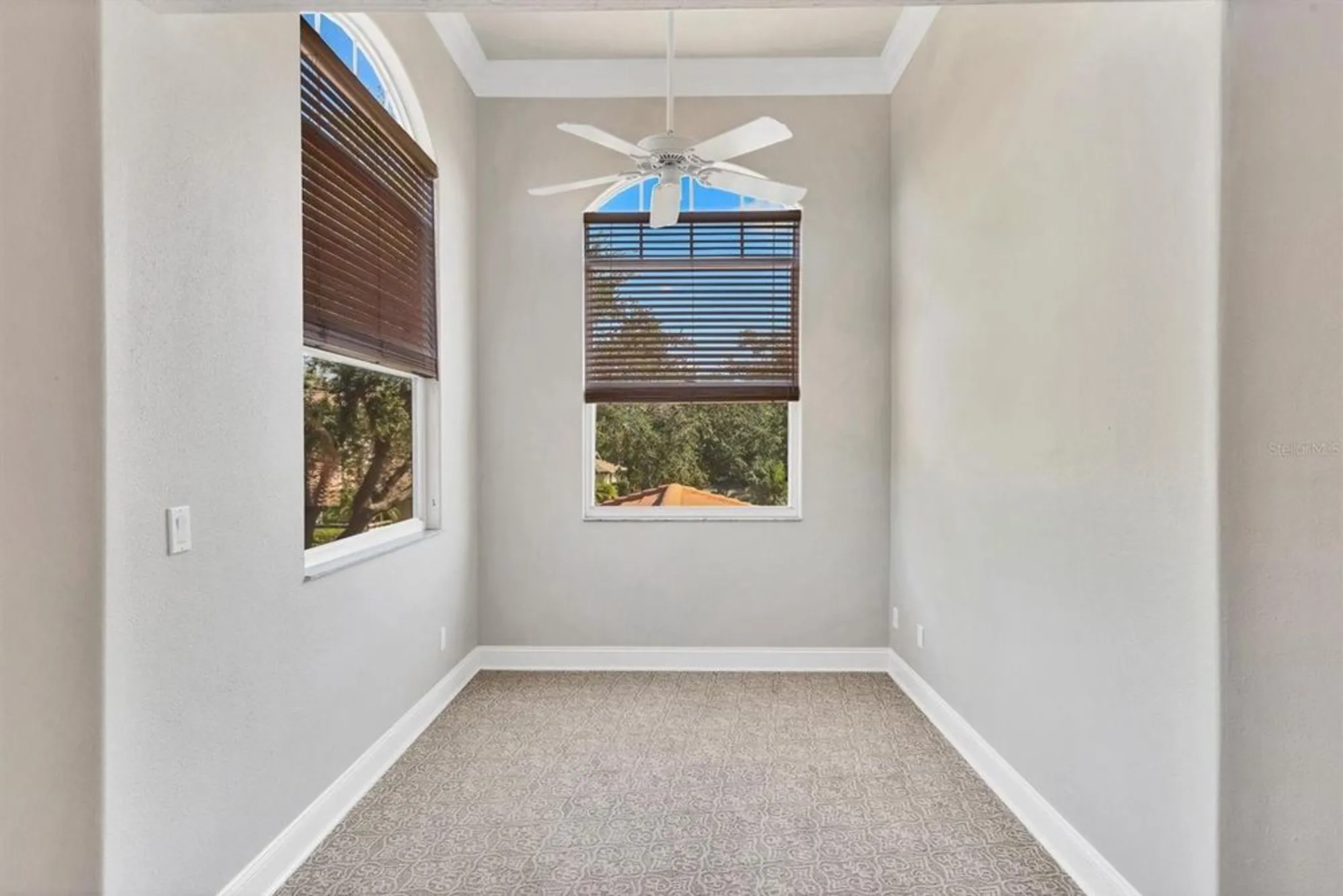 Property Slideshow image 36 of 71 | 1703 starling dr # 1703, Sarasota, FL, 34231
