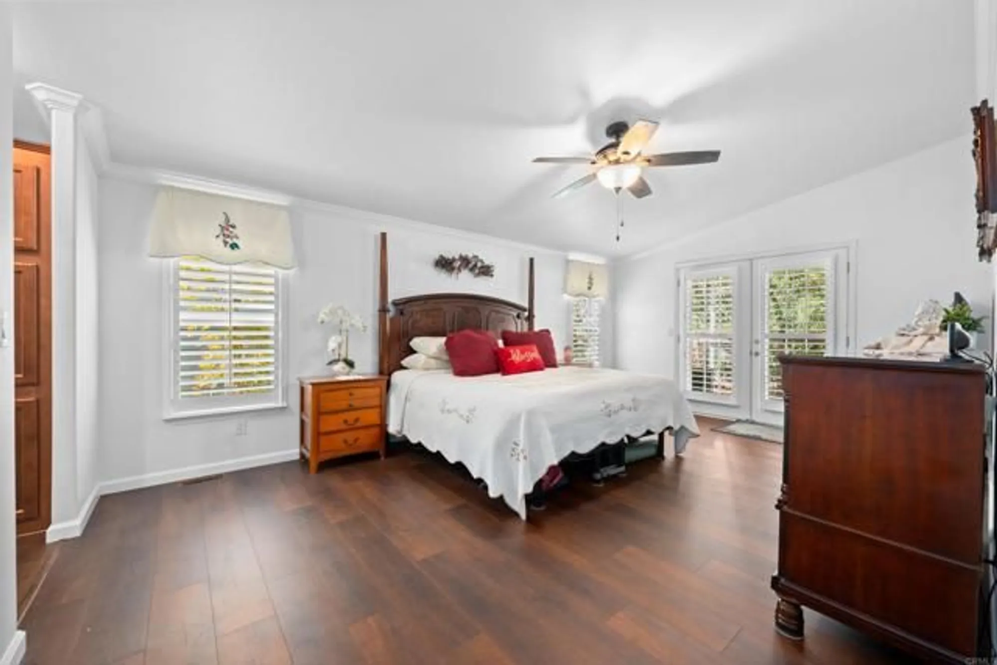 Property Slideshow image 12 of 23 | 5132 don rodolfo dr, Carlsbad, CA, 92010