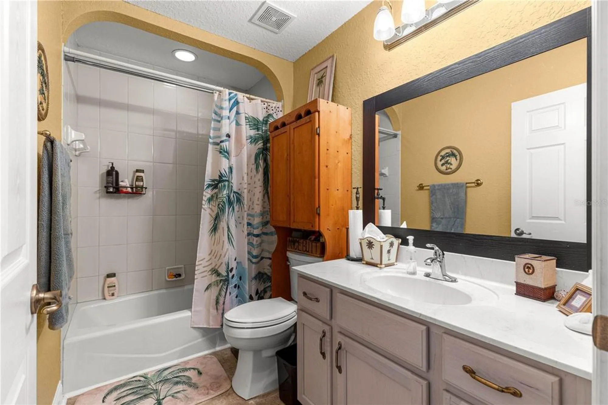 Property Slideshow image 5 of 39 | 12459 se 176th loop, Summerfield, FL, 34491