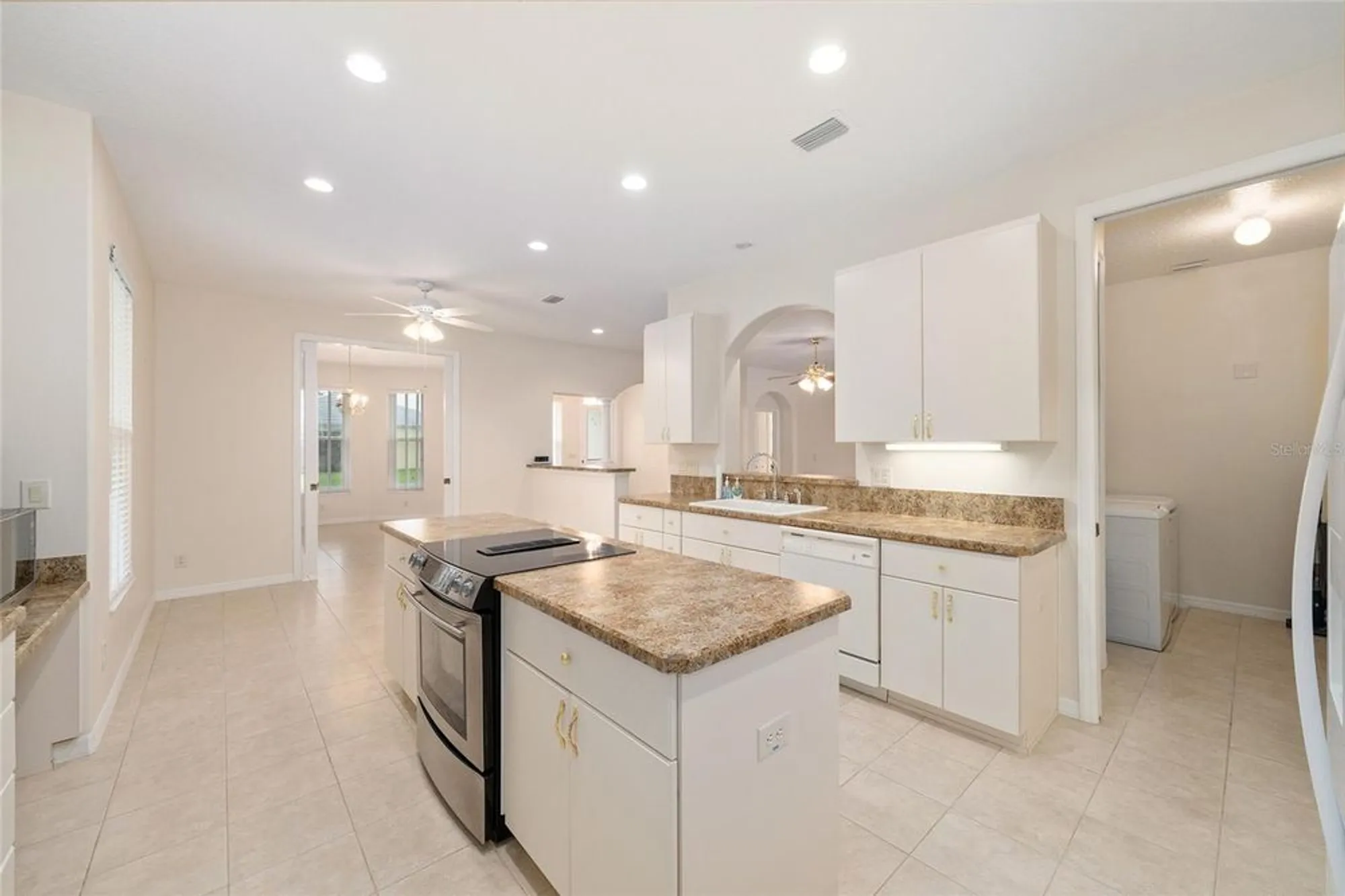 Property Slideshow image 23 of 63 | 5318 fantasy way, Leesburg, FL, 34748