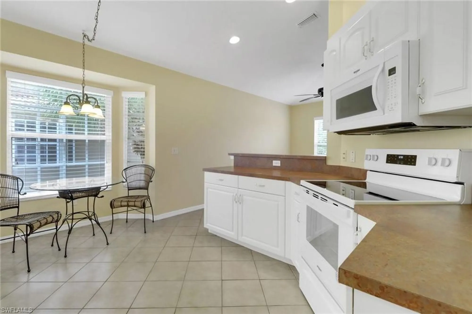 Property Slideshow image 12 of 36 | 20141 seagrove st 308, Estero, FL, 33928