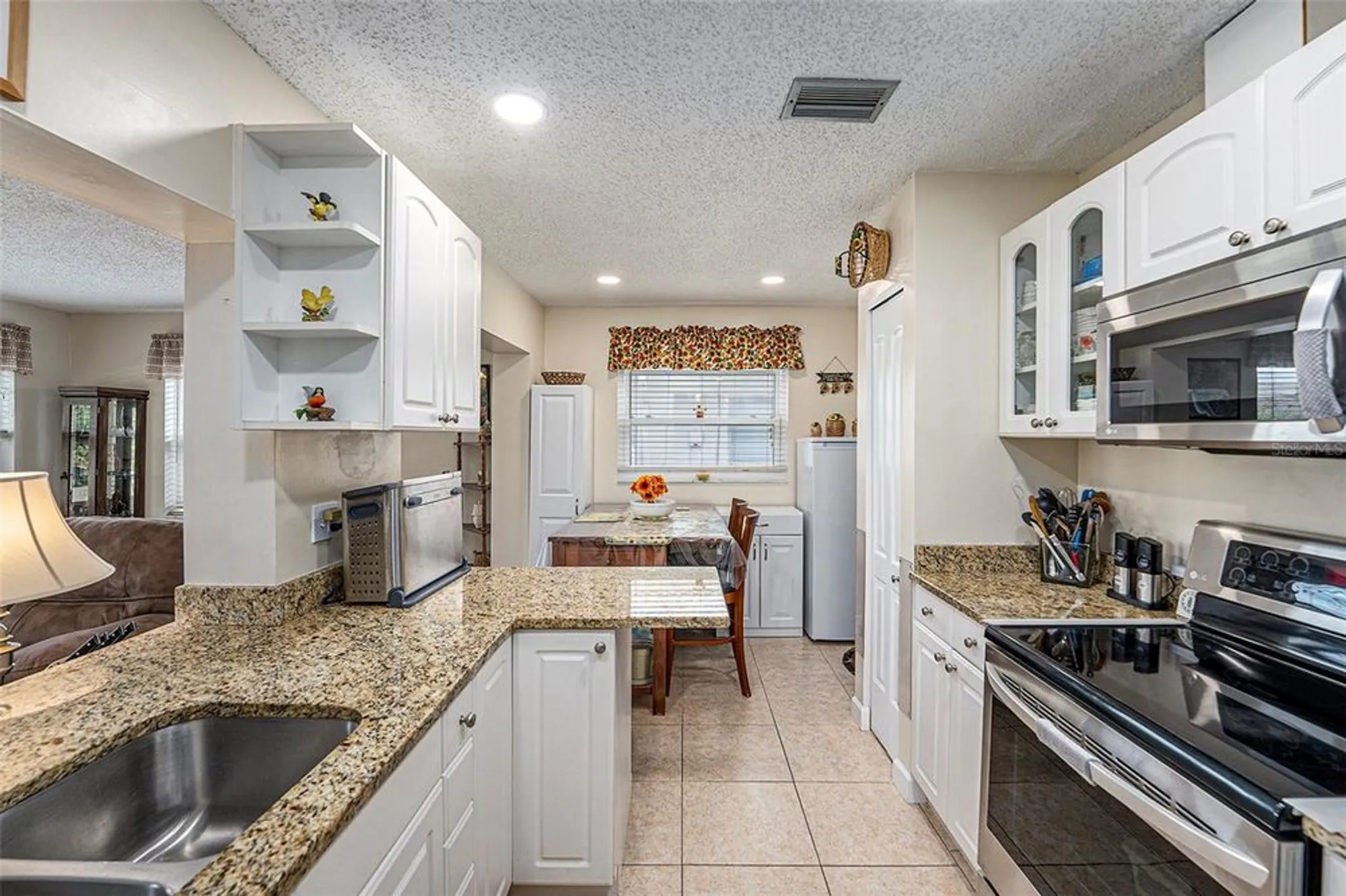 Property Slideshow image 12 of 26 | 3457 101st ter, Pinellas Park, FL, 33782
