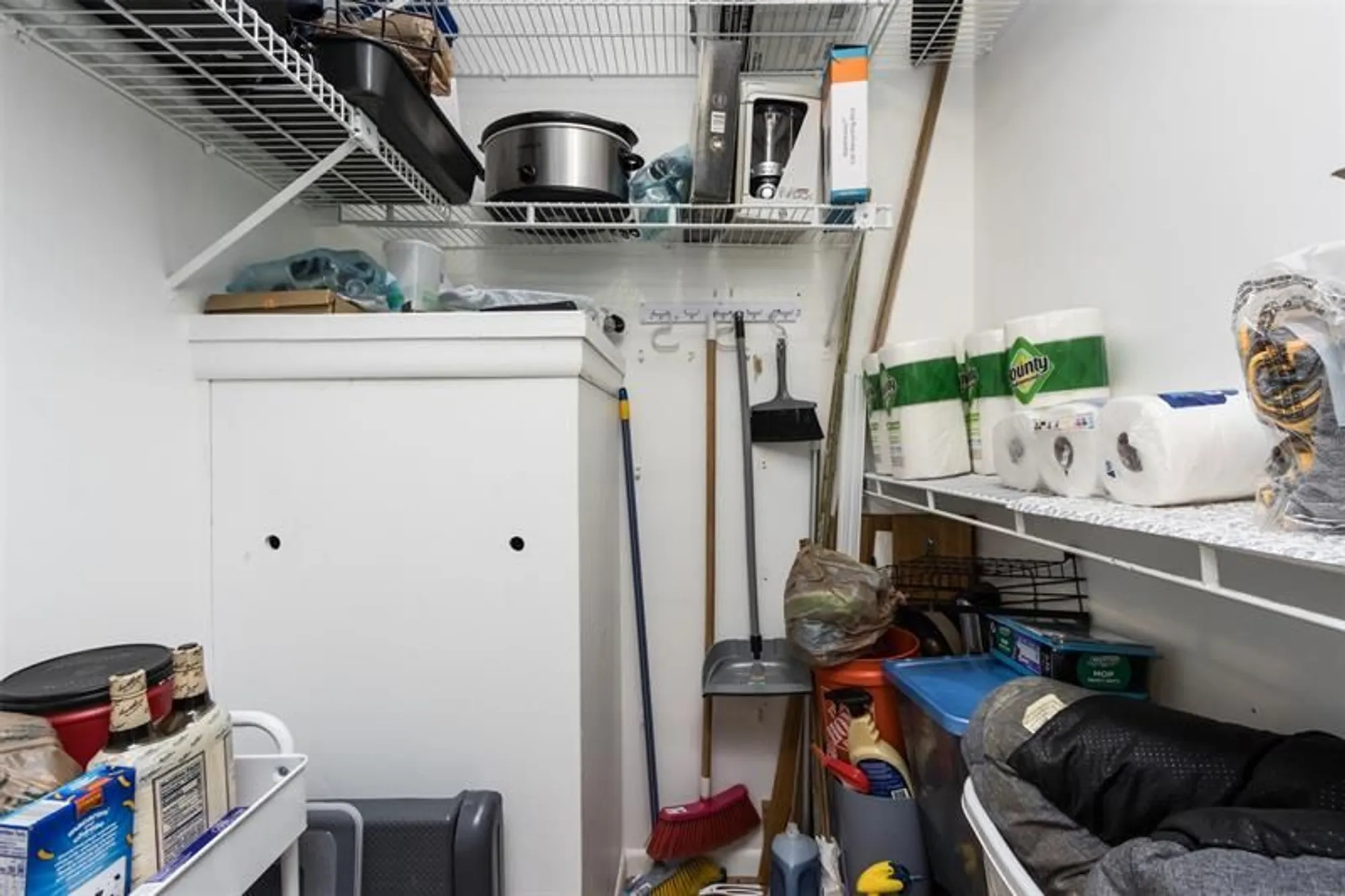 Property Slideshow image 29 of 35 | 12900 sw 13th st e403, Pembroke Pines, FL, 33027