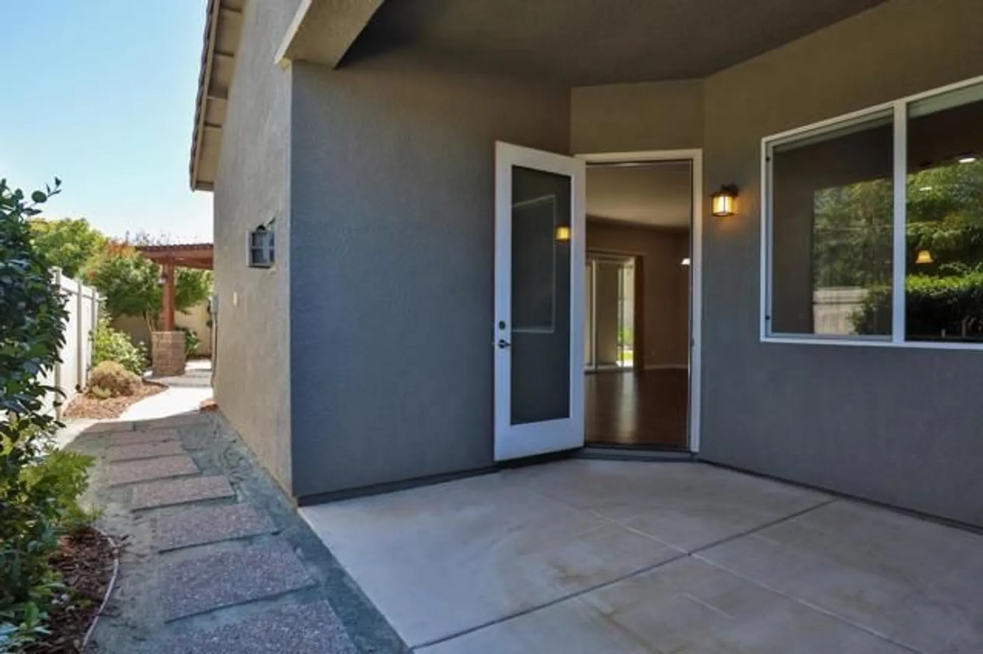 Property Slideshow image 29 of 107 | 2690 steeple run ln, Manteca, CA, 95336