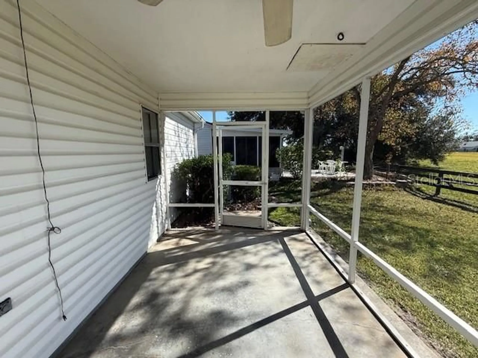 Property Slideshow image 16 of 18 | 438 san pedro dr, Lady Lake, FL, 32159