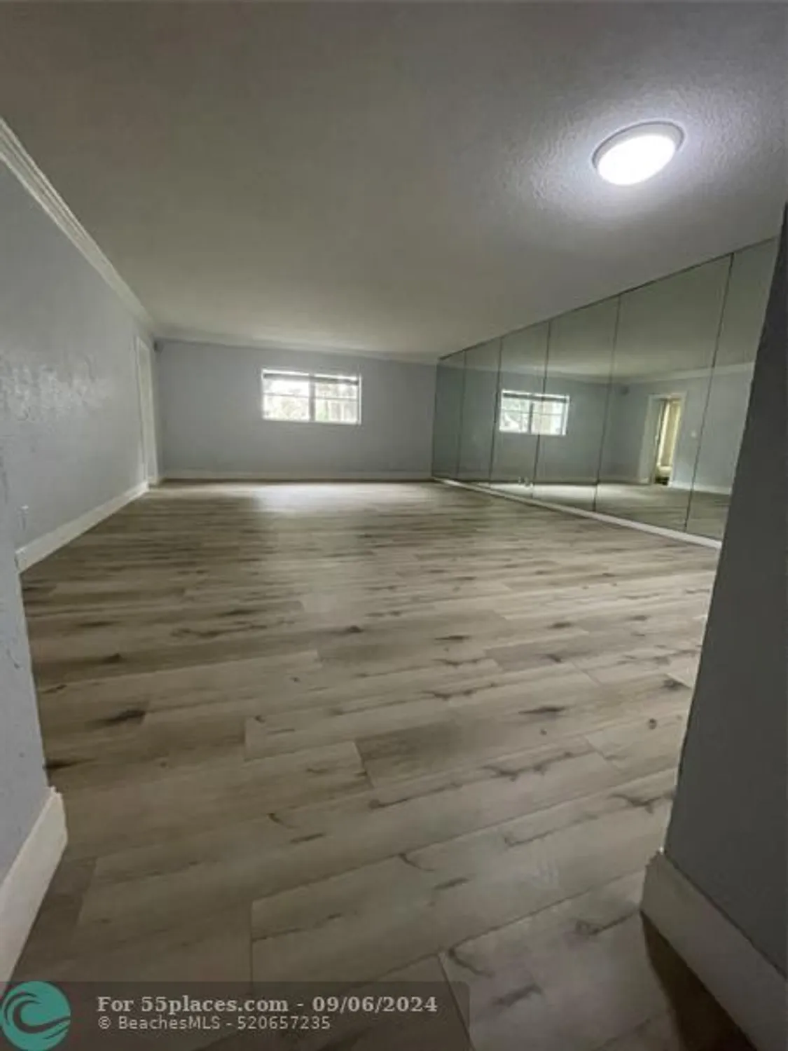 Property Slideshow image 8 of 23 | 4750 nw 22nd ct 110, Lauderhill, FL, 33313