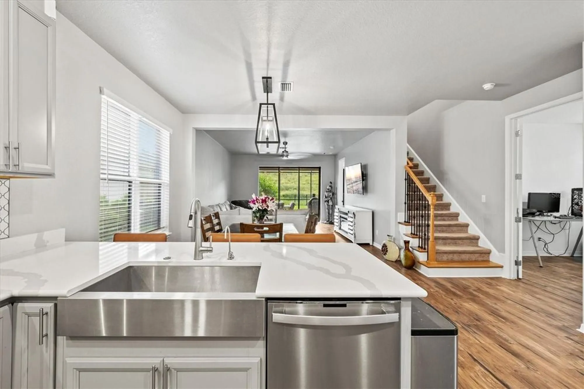 Property Slideshow image 11 of 95 | 5458 summit gln, Bradenton, FL, 34203