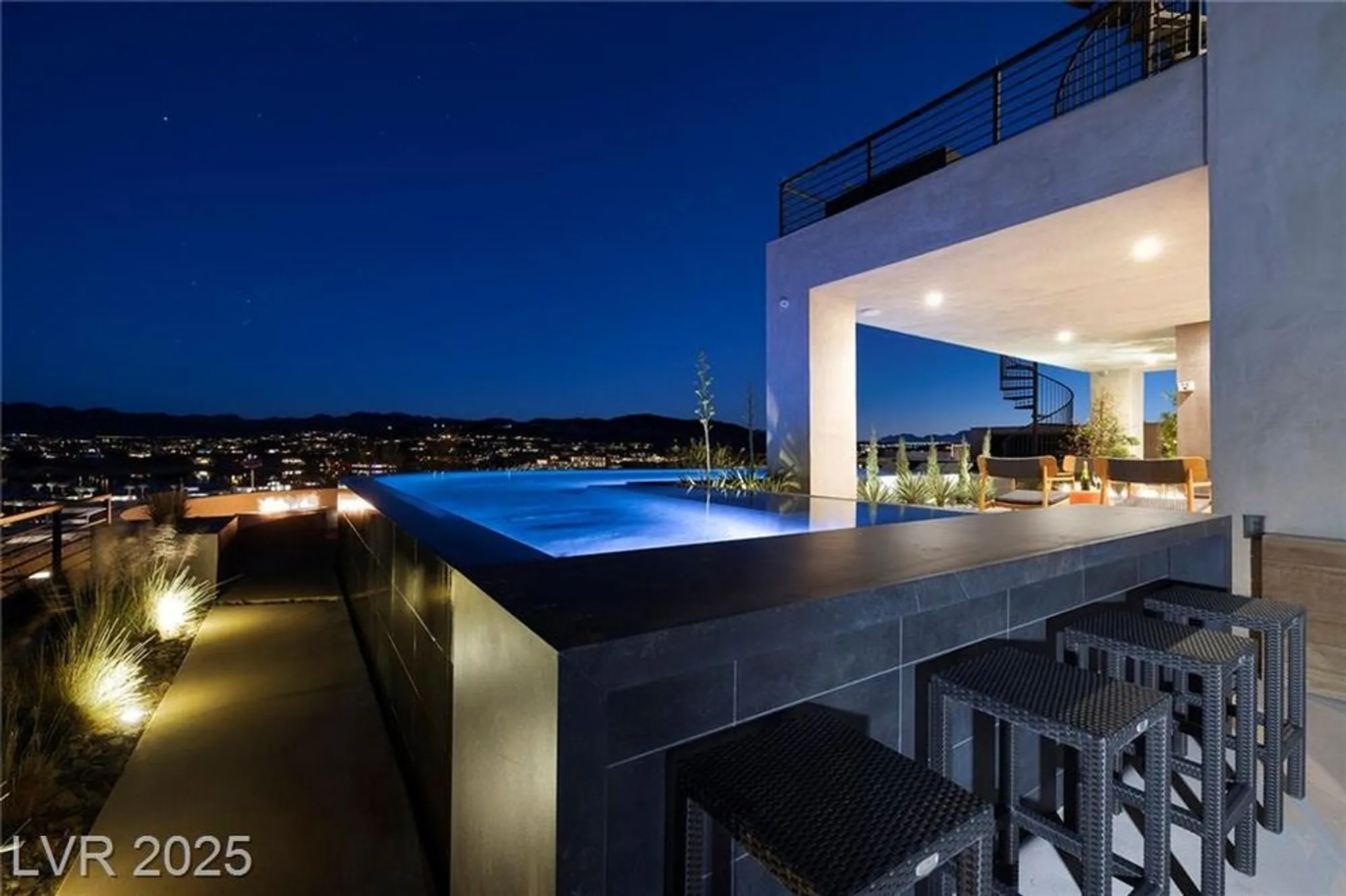 Property Slideshow image 51 of 70 | 32 highland cove ln, Henderson, NV, 89011