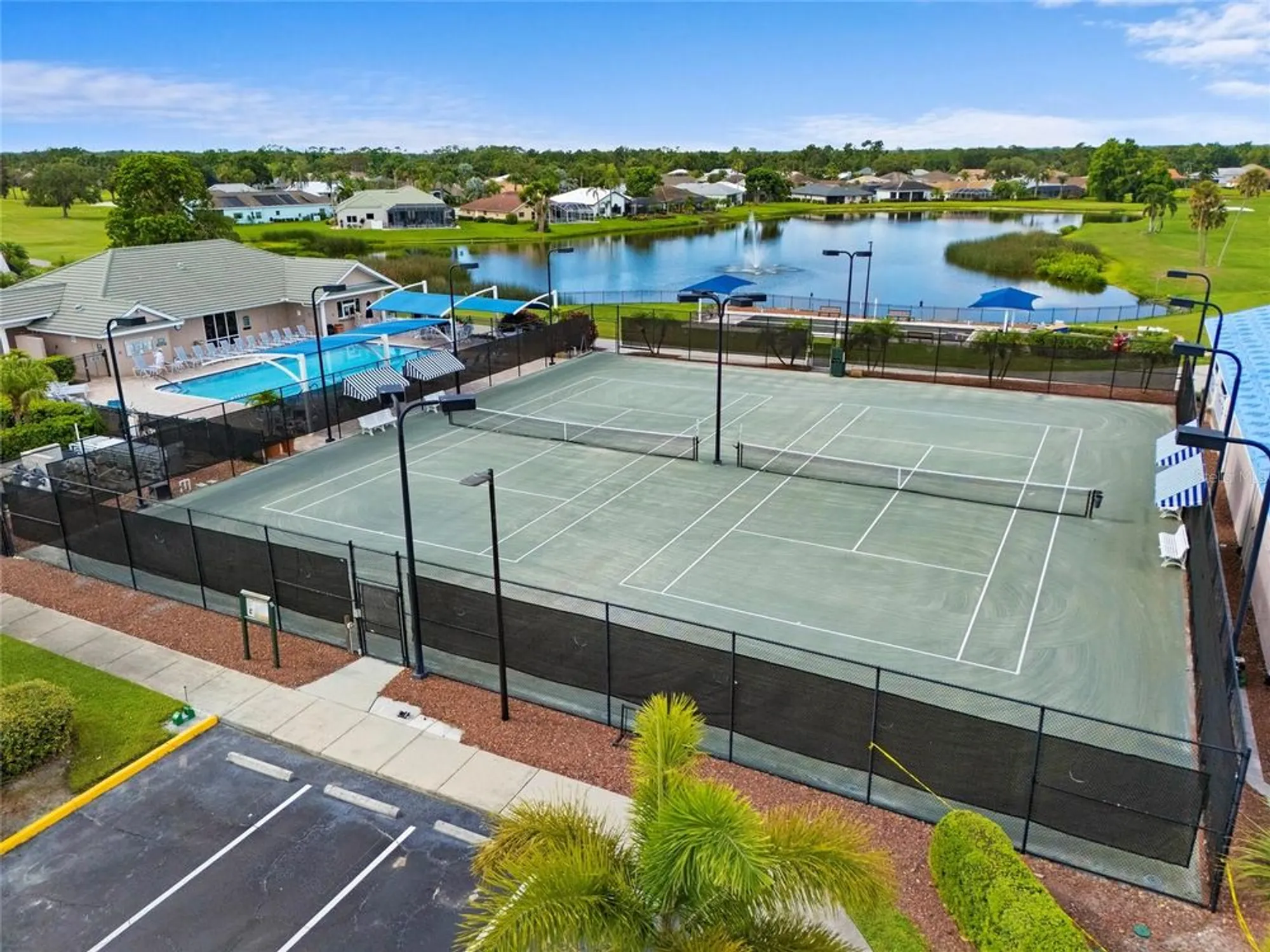 Property Slideshow image 34 of 52 | 6507 stone river rd 304, Bradenton, FL, 34203