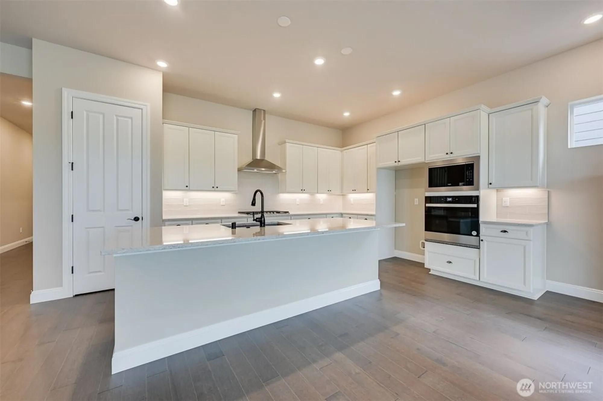 Property Slideshow image 16 of 33 | 20562 150th st e unit e, Bonney Lake, WA, 98391