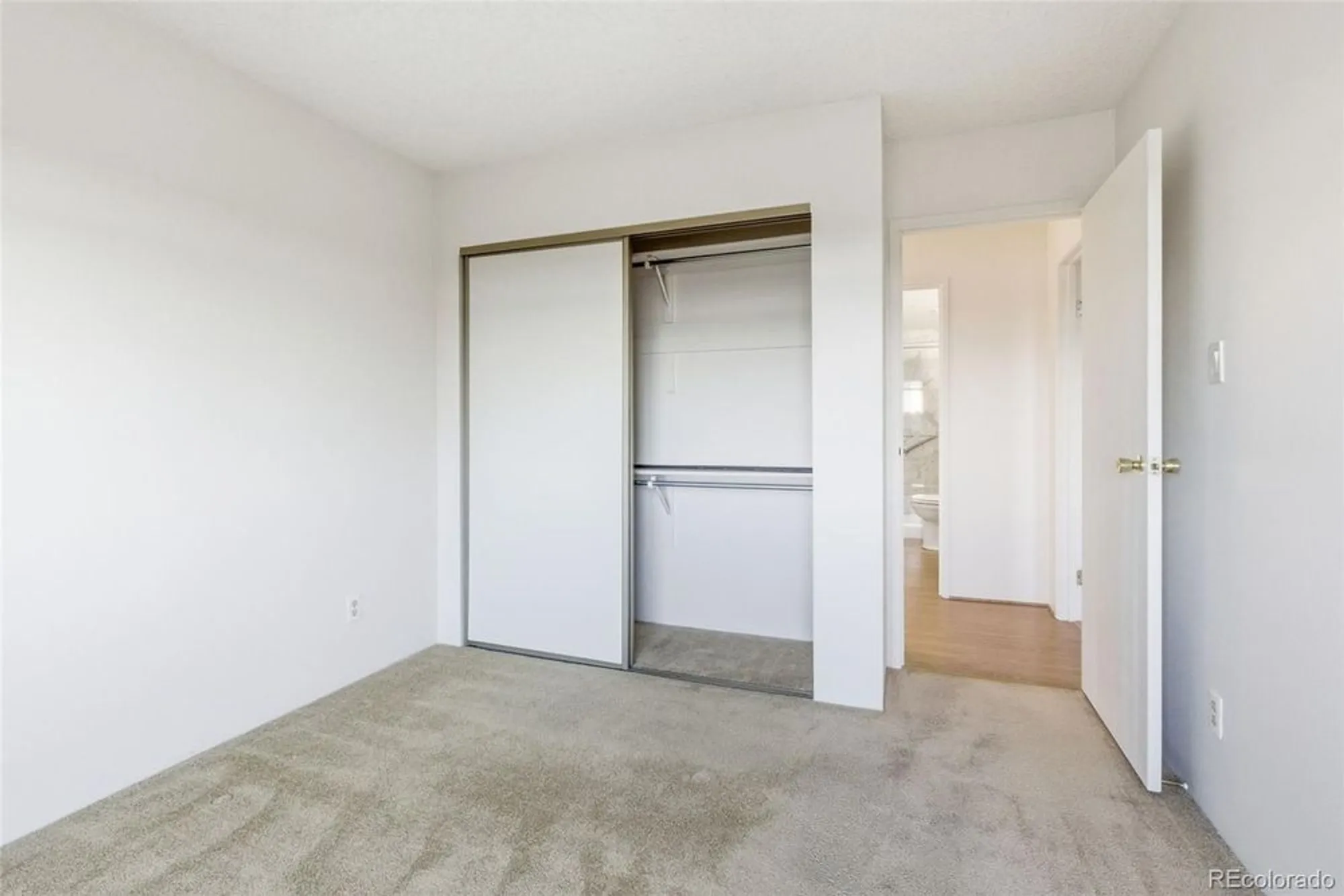 Property Slideshow image 22 of 49 | 13850 e marina dr apt 301, Aurora, CO, 80014