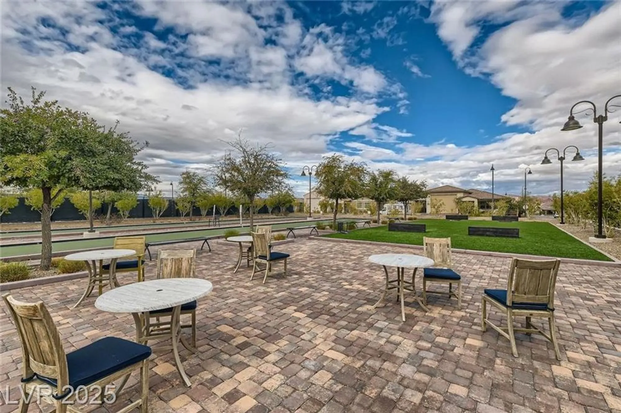 Property Slideshow image 27 of 31 | 208 coltrane canyon ave, Henderson, NV, 89011