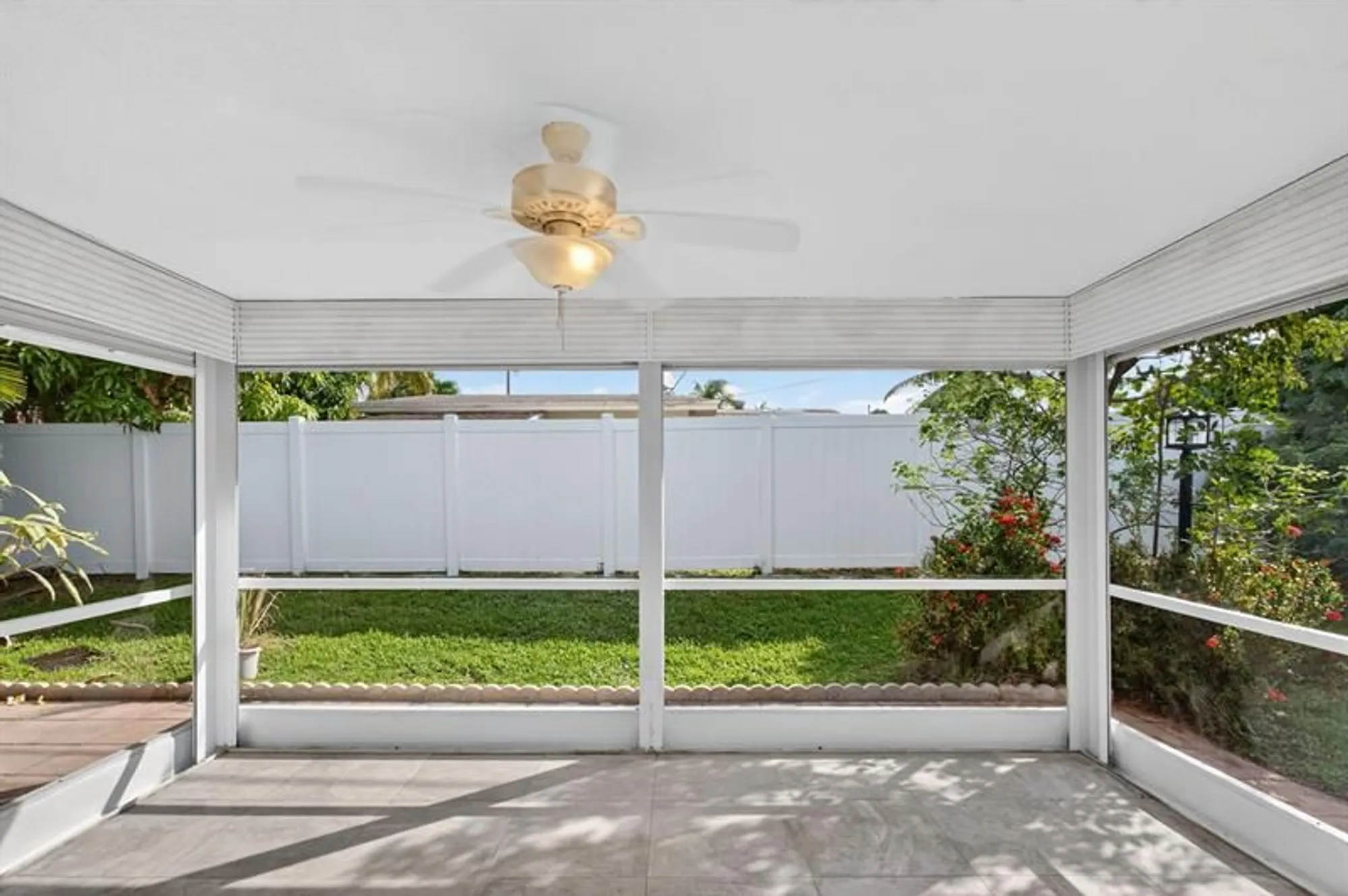Property Slideshow image 11 of 34 | 2930 nw 1st ave, Pompano Beach, FL, 33064