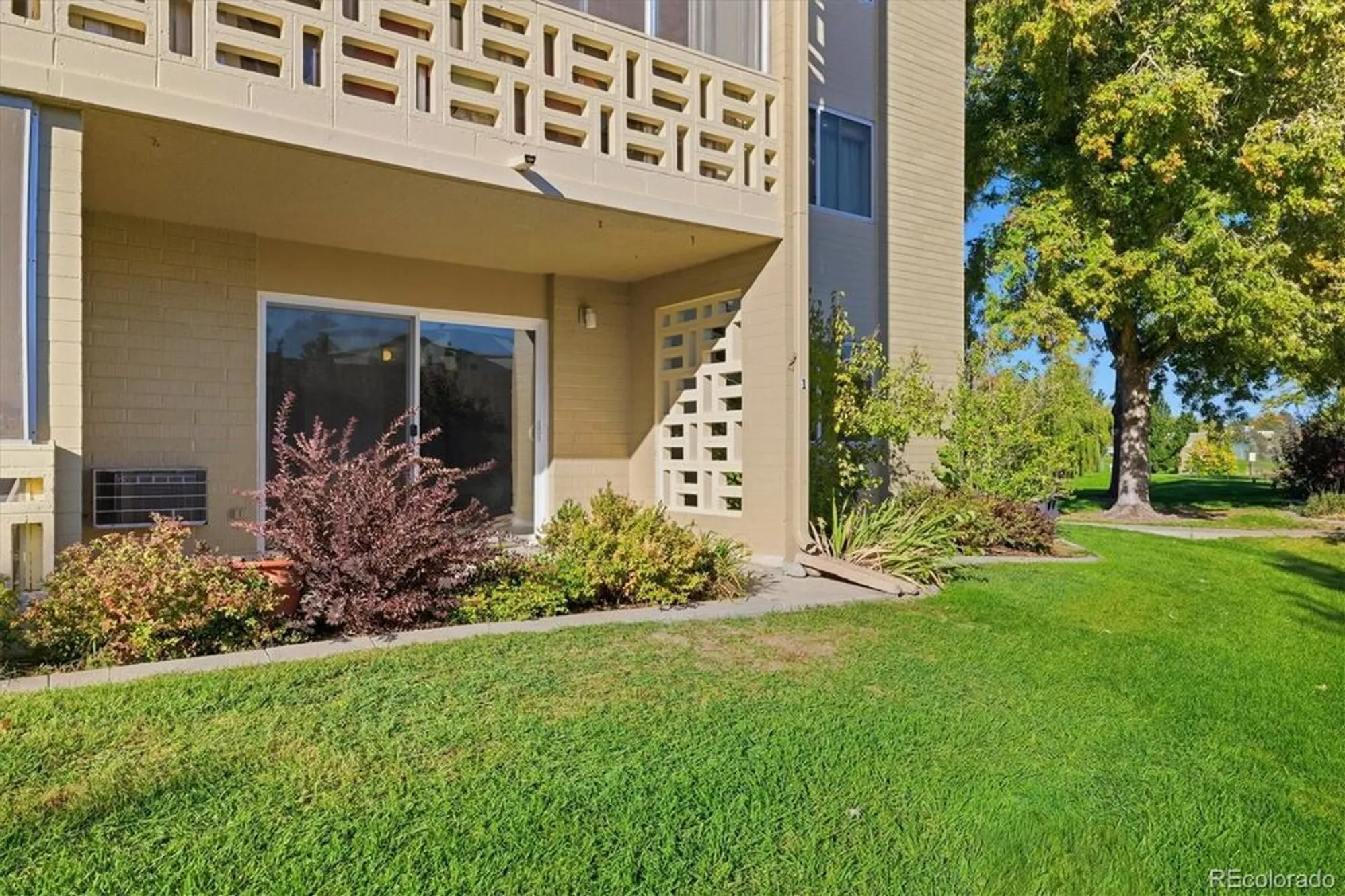 Property Slideshow image 20 of 26 | 650 s alton way 1a, Denver, CO, 80247