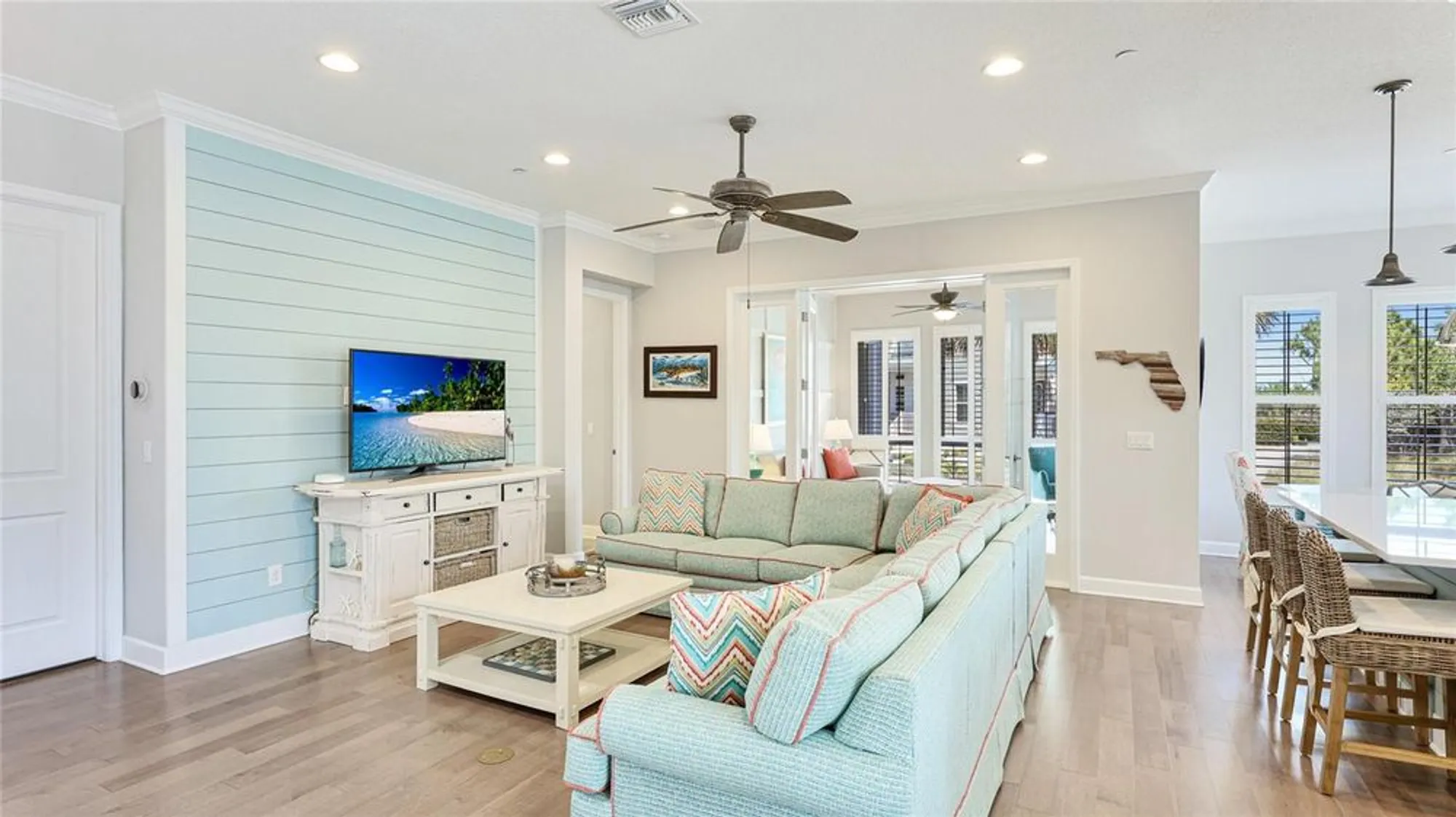 Property Slideshow image 13 of 41 | 283 saint lucia dr unit 101, Bradenton, FL, 34209