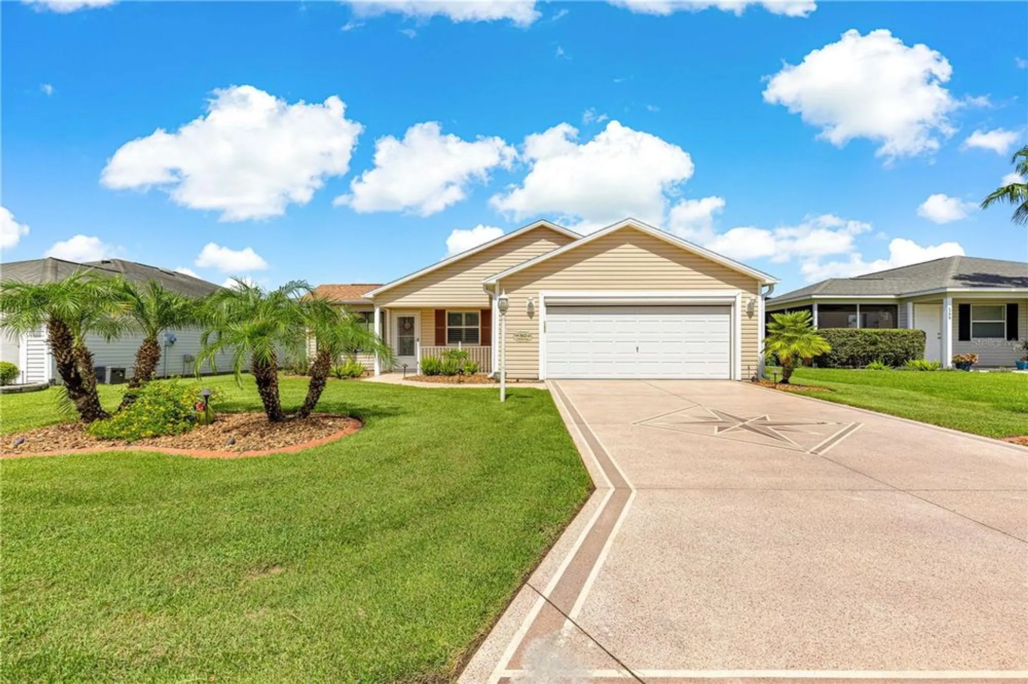 Property Slideshow image 3 of 34 | 362 arbella loop, The Villages, FL, 32162