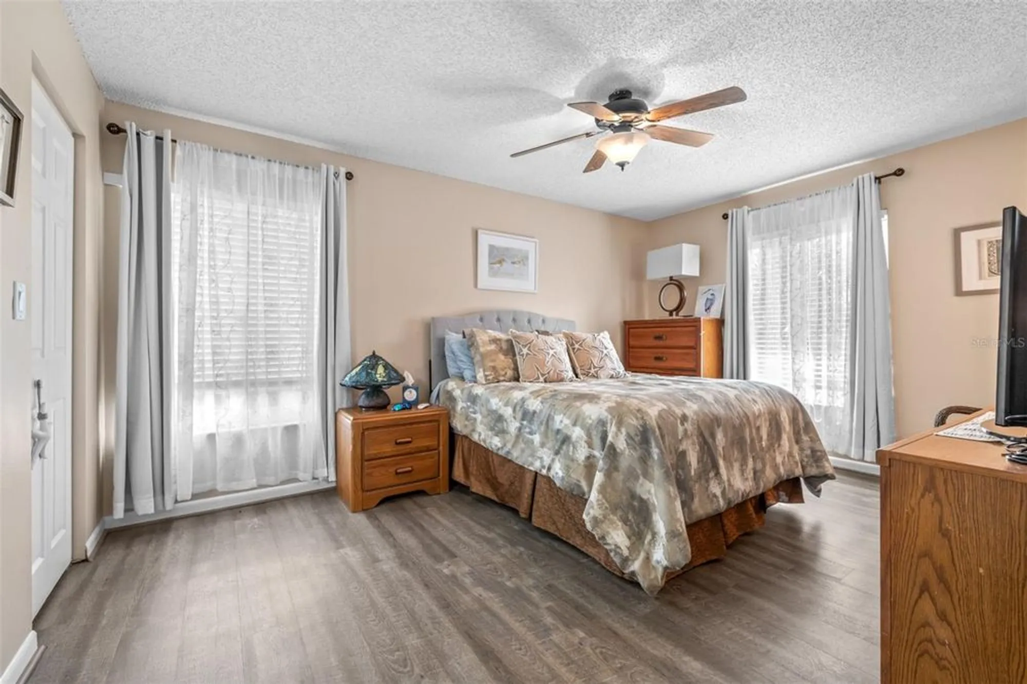 Property Slideshow image 17 of 34 | 1871 pine ridge way w apt h3, Palm Harbor, FL, 34684