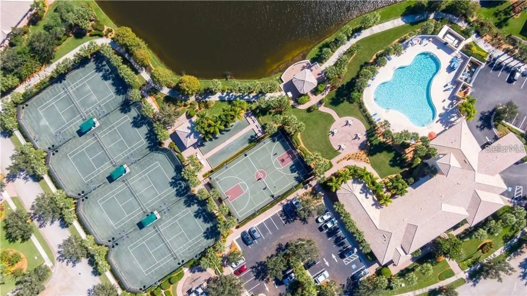 Property Slideshow image 22 of 30 | 11624 garessio ln, Sarasota, FL, 34238