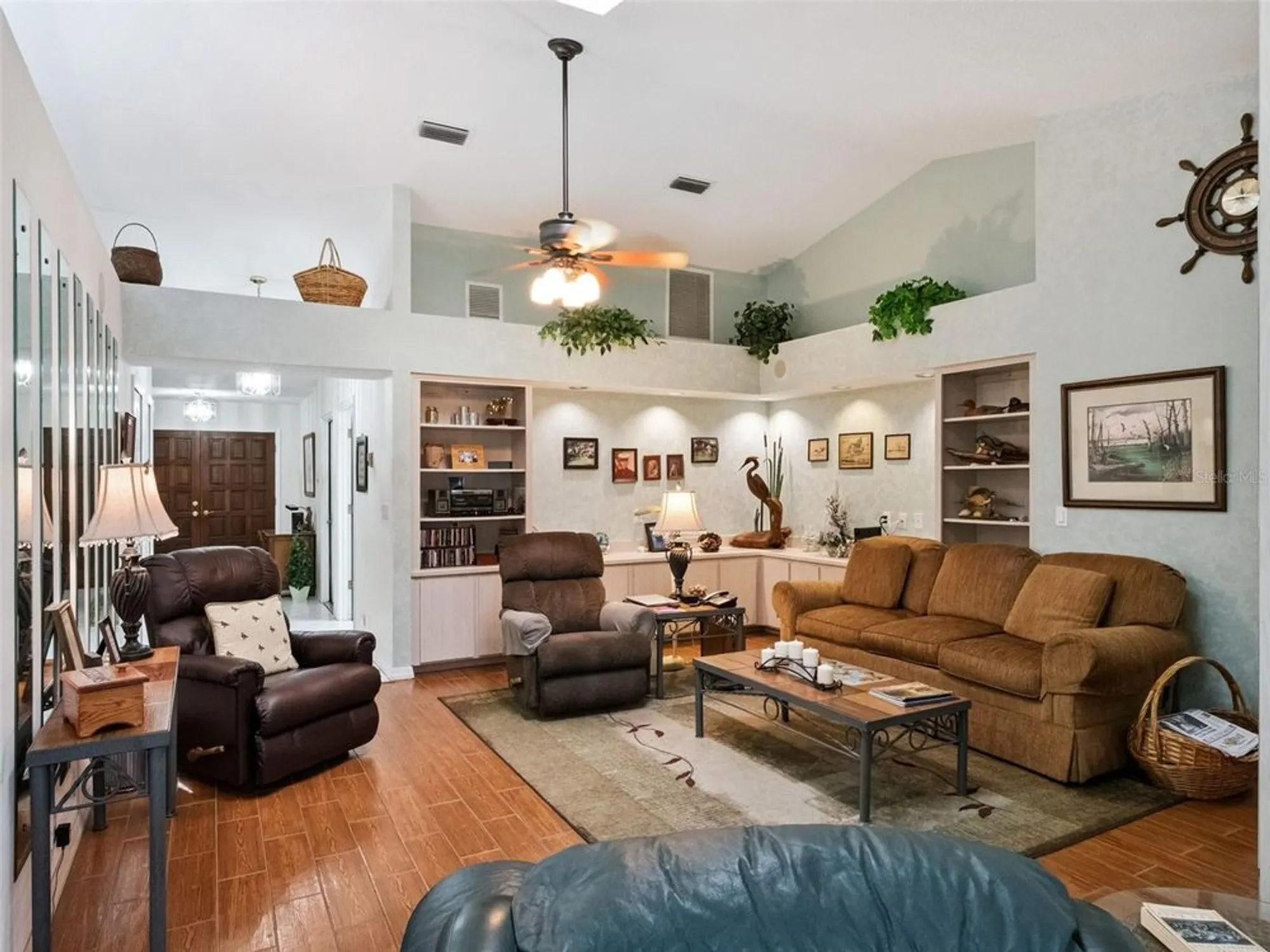 Property Slideshow image 12 of 86 | 5609 rosewall cir, Leesburg, FL, 34748