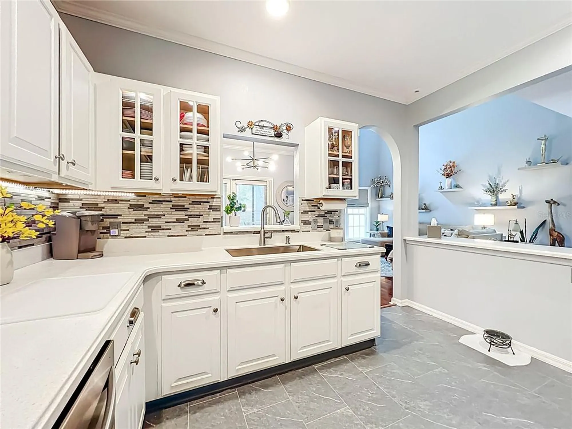 Property Slideshow image 10 of 55 | 1120 avenida de las casas, The Villages, FL, 32159