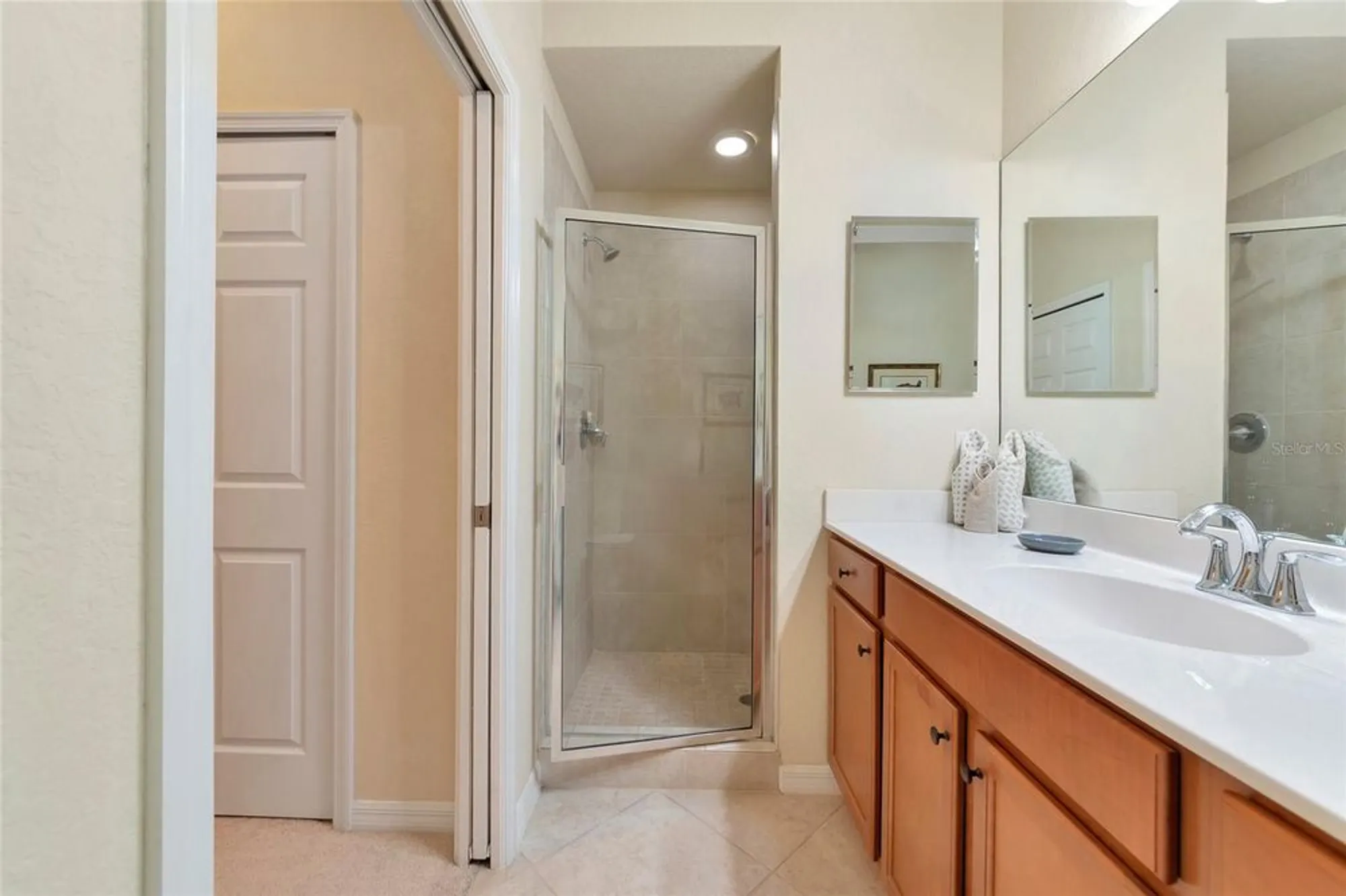 Property Slideshow image 15 of 33 | 7005 river hammock dr unit 301, Bradenton, FL, 34212