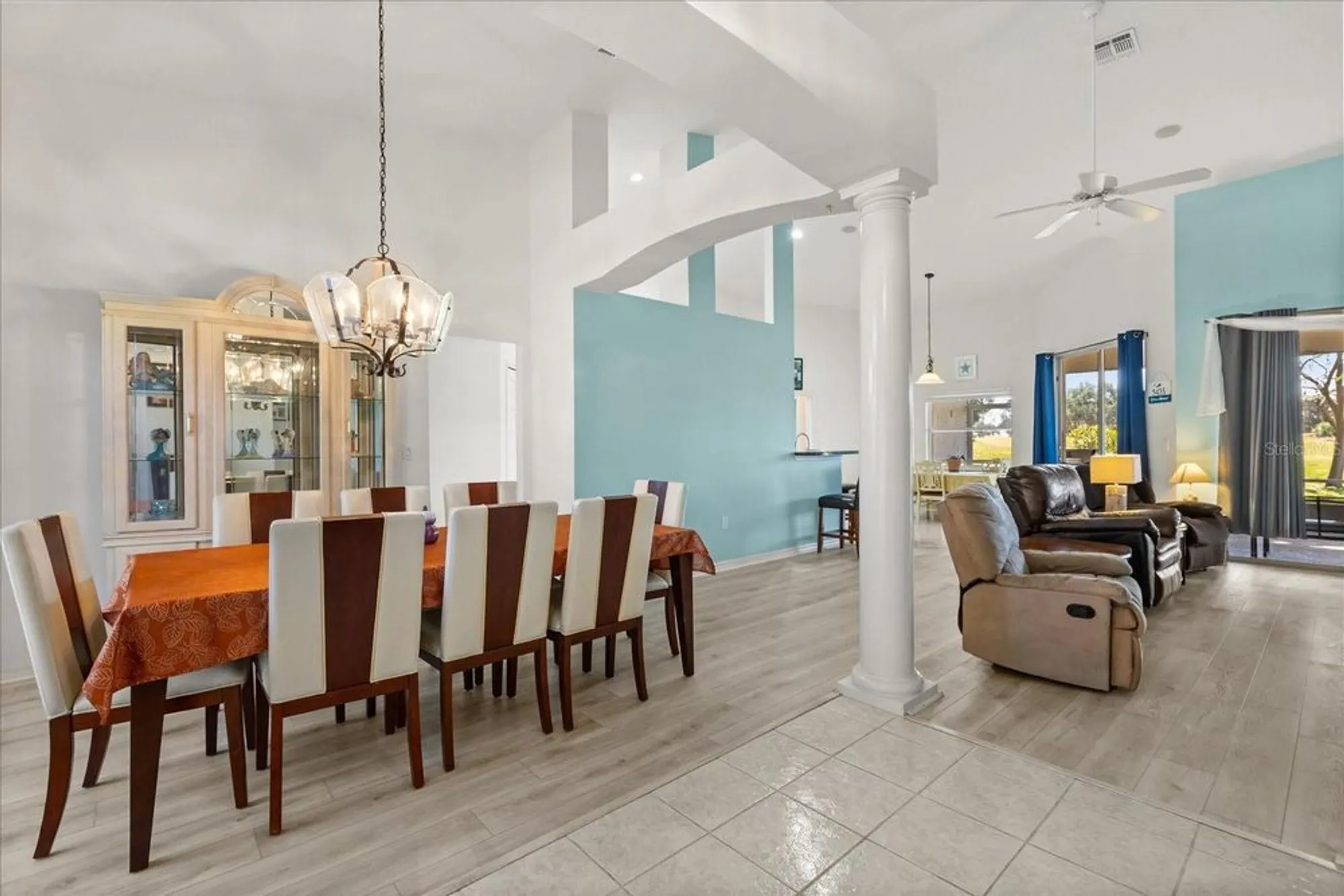 Property Slideshow image 10 of 52 | 5435 grove mnr, Lady Lake, FL, 32159