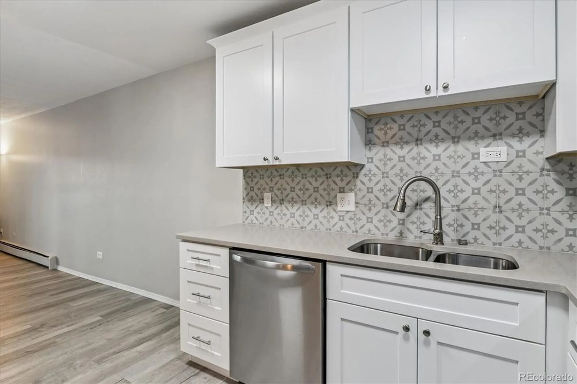 Property Slideshow image 5 of 21 | 695 s alton way 1c, Denver, CO, 80247