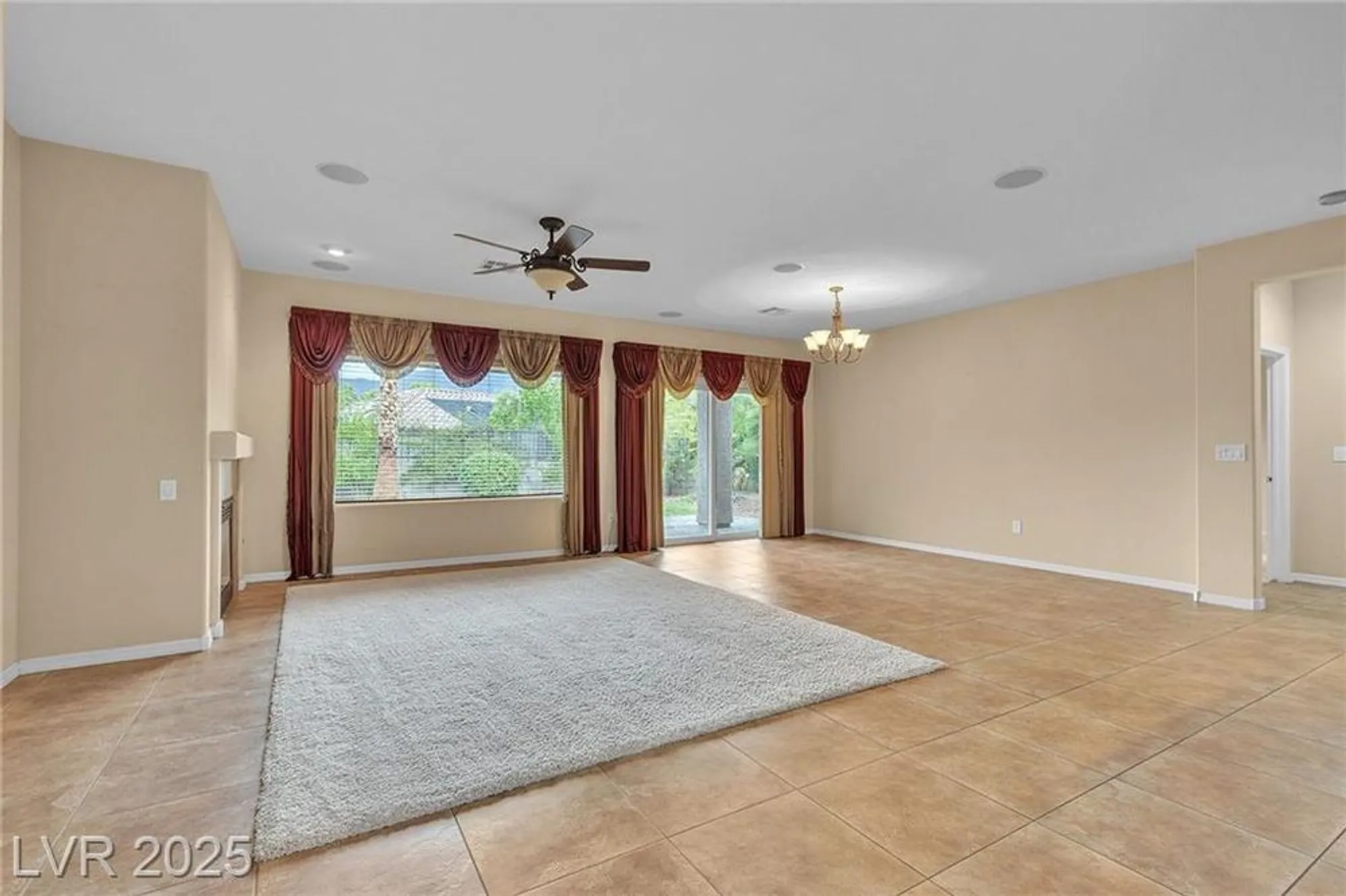 Property Slideshow image 9 of 52 | 2244 savannah river st, Henderson, NV, 89044