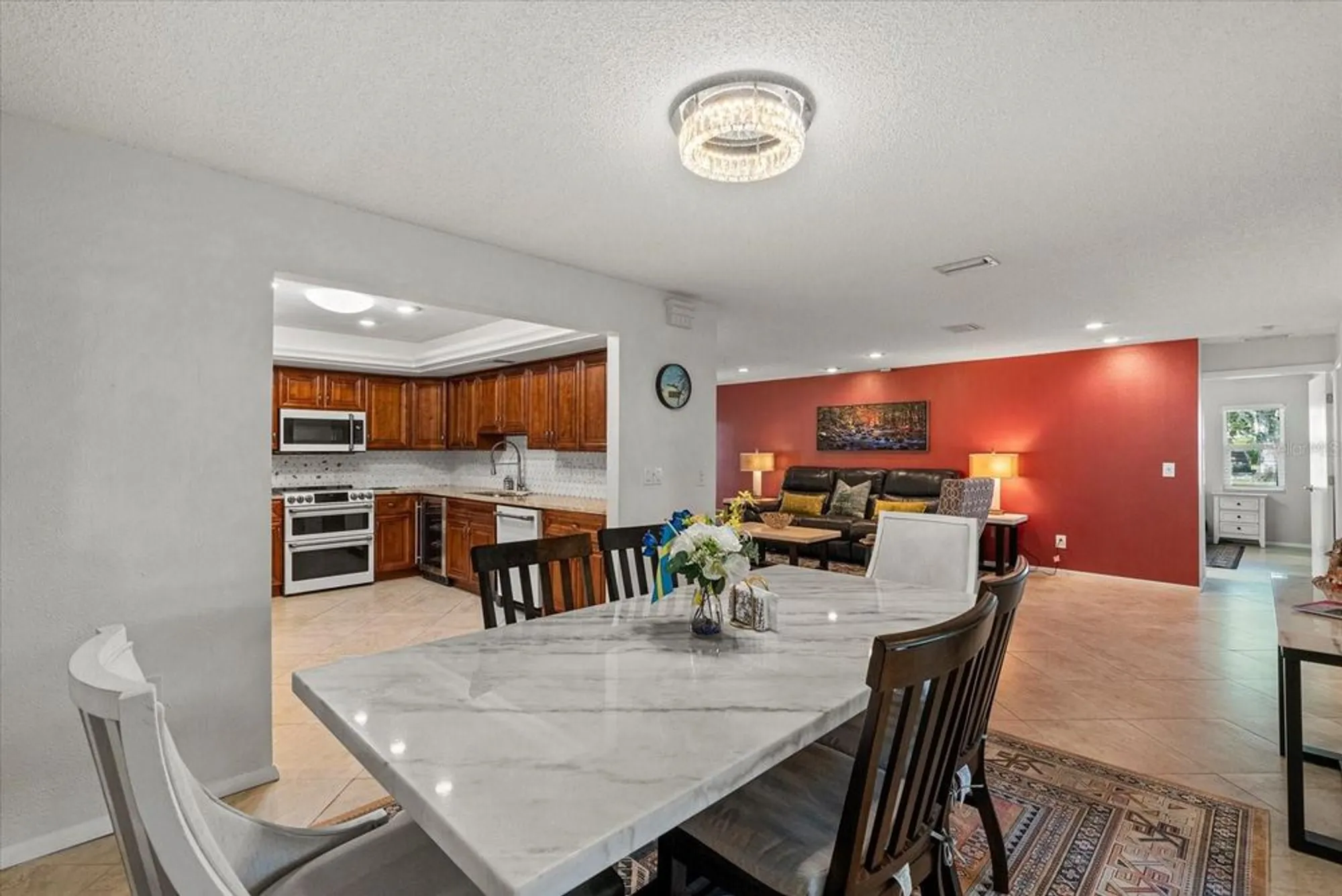 Property Slideshow image 10 of 29 | 6916 w country club dr n # 9b, Sarasota, FL, 34243
