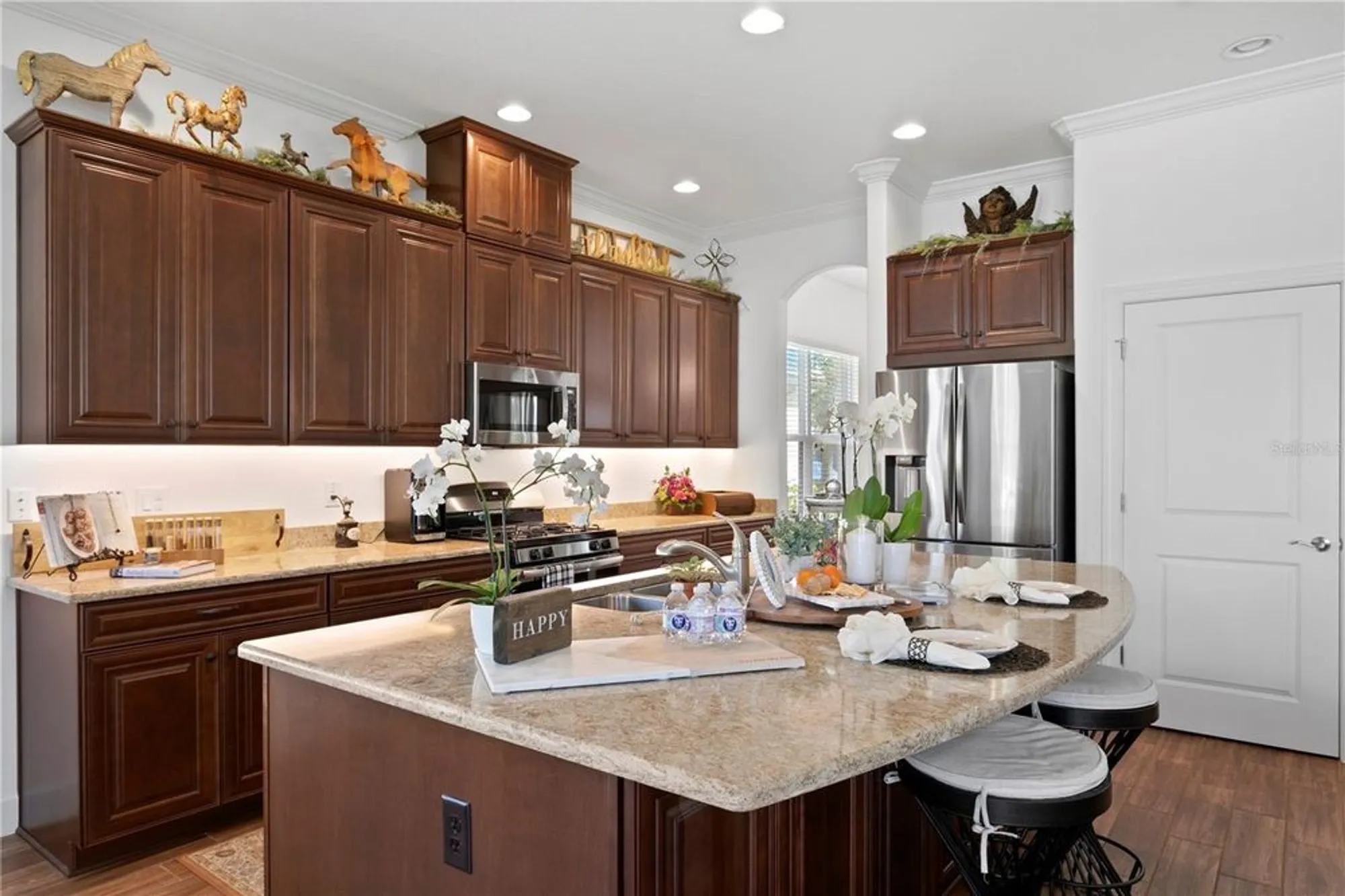 Property Slideshow image 17 of 68 | 20173 umbria hill dr, Tampa, FL, 33647
