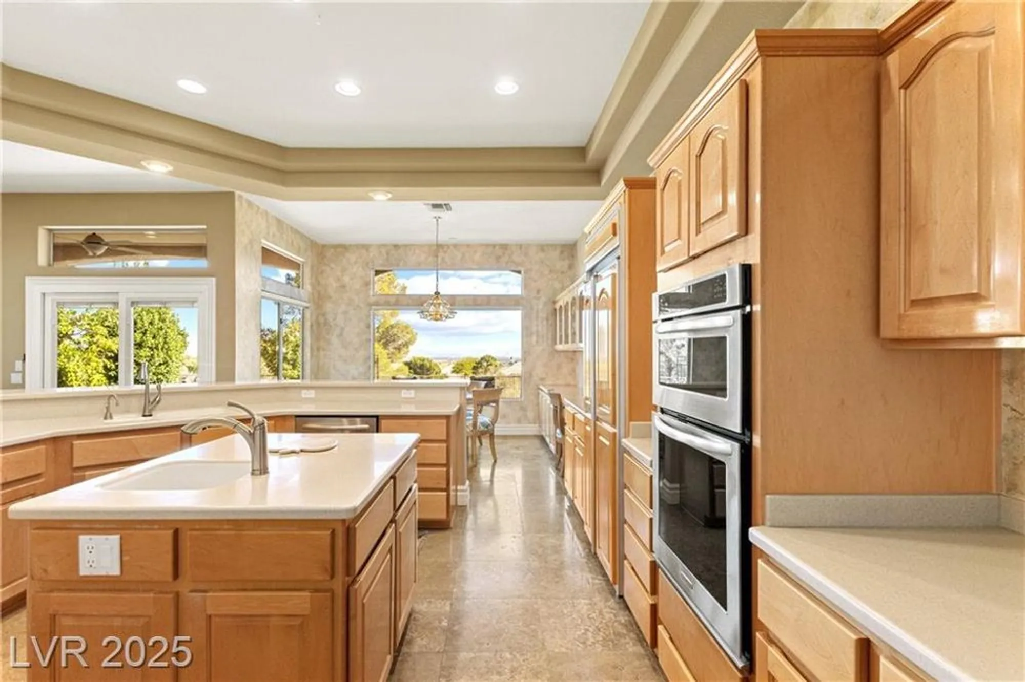 Property Slideshow image 14 of 29 | 3024 highland falls dr, Las Vegas, NV, 89134
