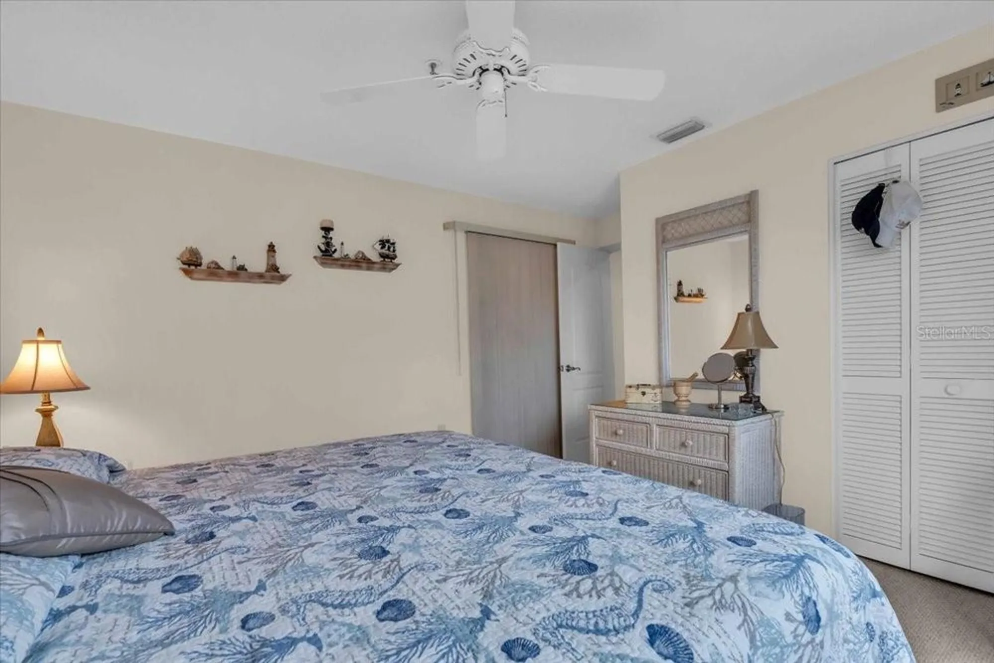 Property Slideshow image 23 of 58 | 6713 stone river rd apt 206, Bradenton, FL, 34203