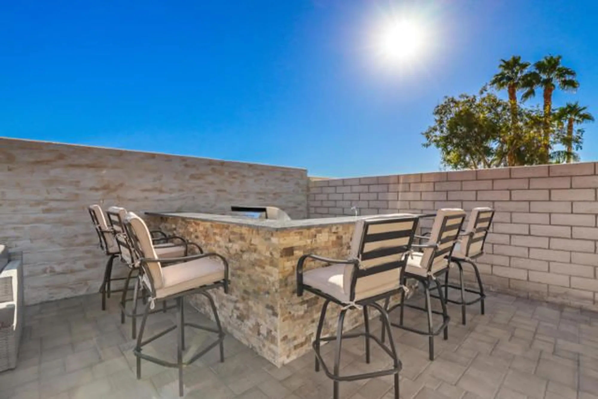 Property Slideshow image 32 of 43 | 43310 sentiero dr, Indio, CA, 92203