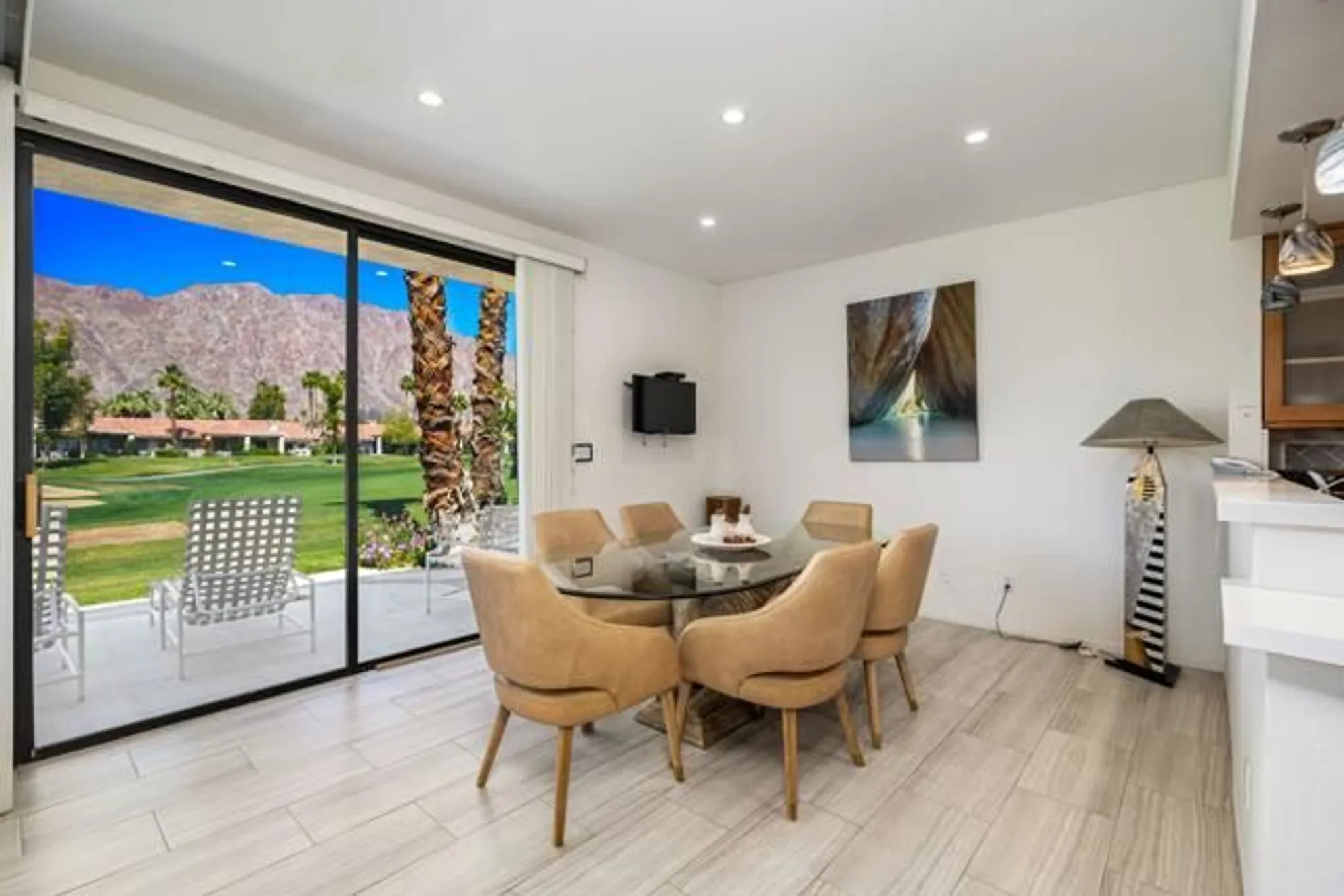 Property Slideshow image 11 of 24 | 55105 oakhill, La Quinta, CA, 92253