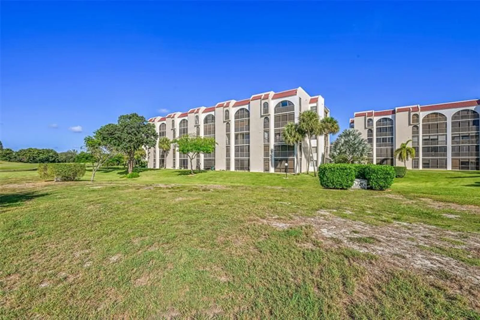 Property Slideshow image 43 of 73 | 3591 environ blvd a305, Lauderhill, FL, 33319