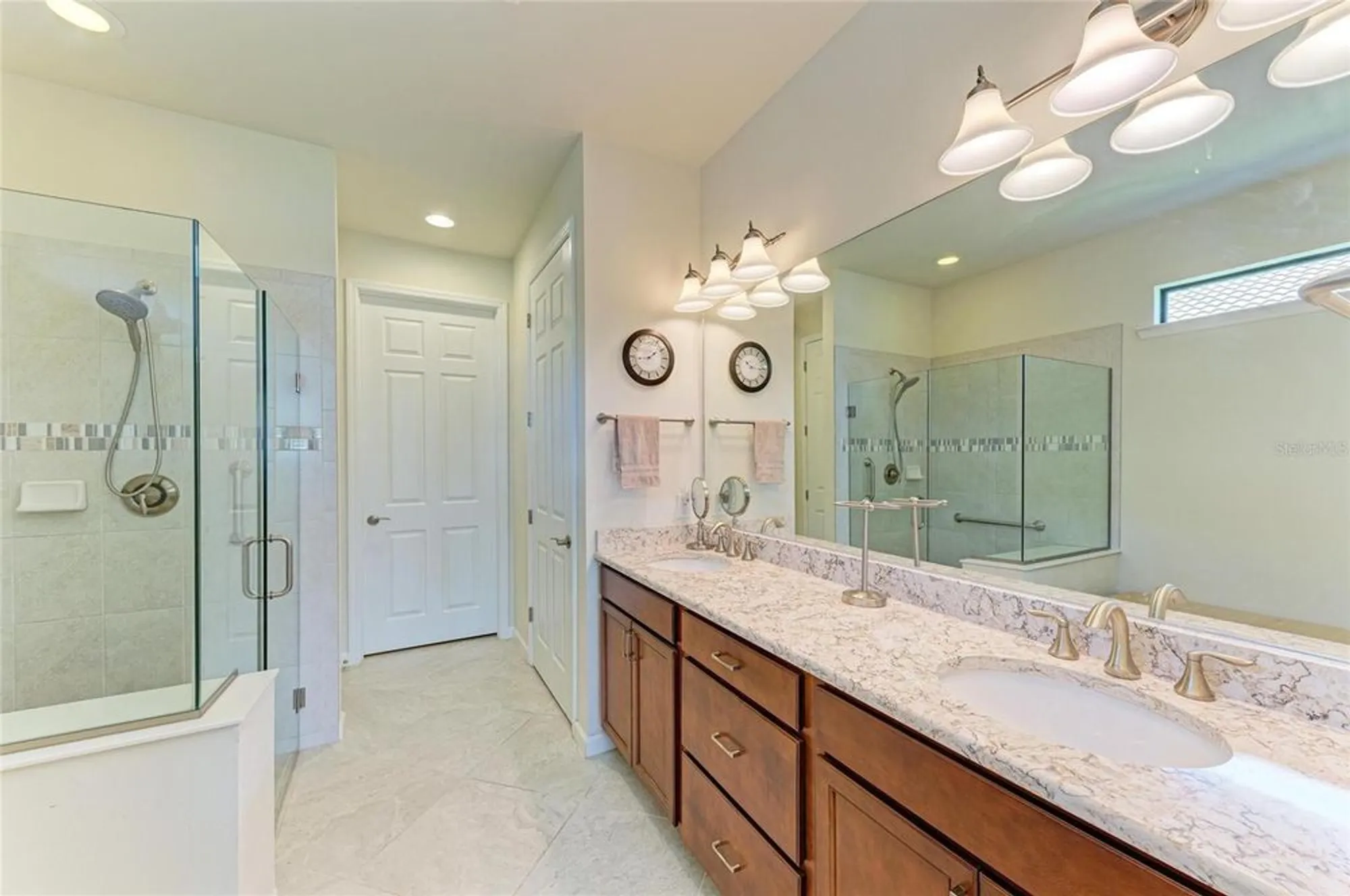 Property Slideshow image 25 of 62 | 6756 chester trl, Lakewood Ranch, FL, 34202