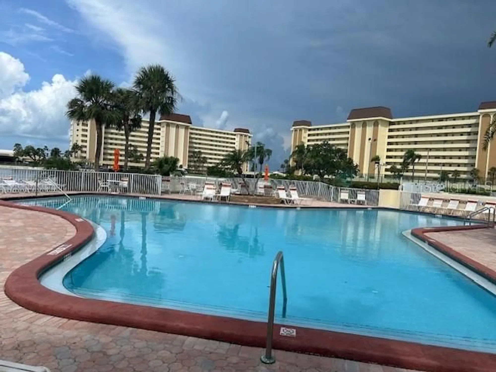 Property Slideshow image 41 of 47 | 4525 cove cir apt 1002, St Petersburg, FL, 33708
