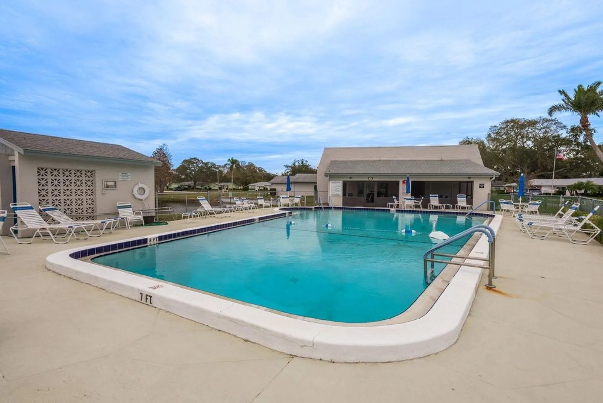 Property Slideshow image 43 of 55 | 2738 sherbrooke ln c, Palm Harbor, FL, 34684