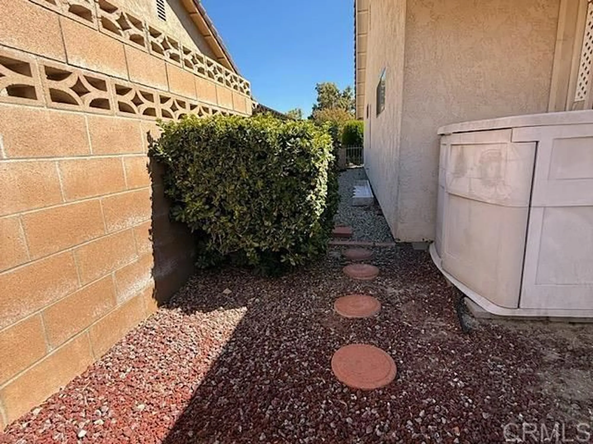 Property Slideshow image 19 of 21 | 1389 pepper tree dr, Hemet, CA, 92545