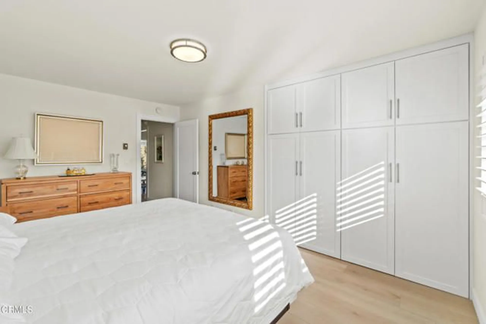 Property Slideshow image 15 of 38 | 243 e elfin grn, Port Hueneme, CA, 93041