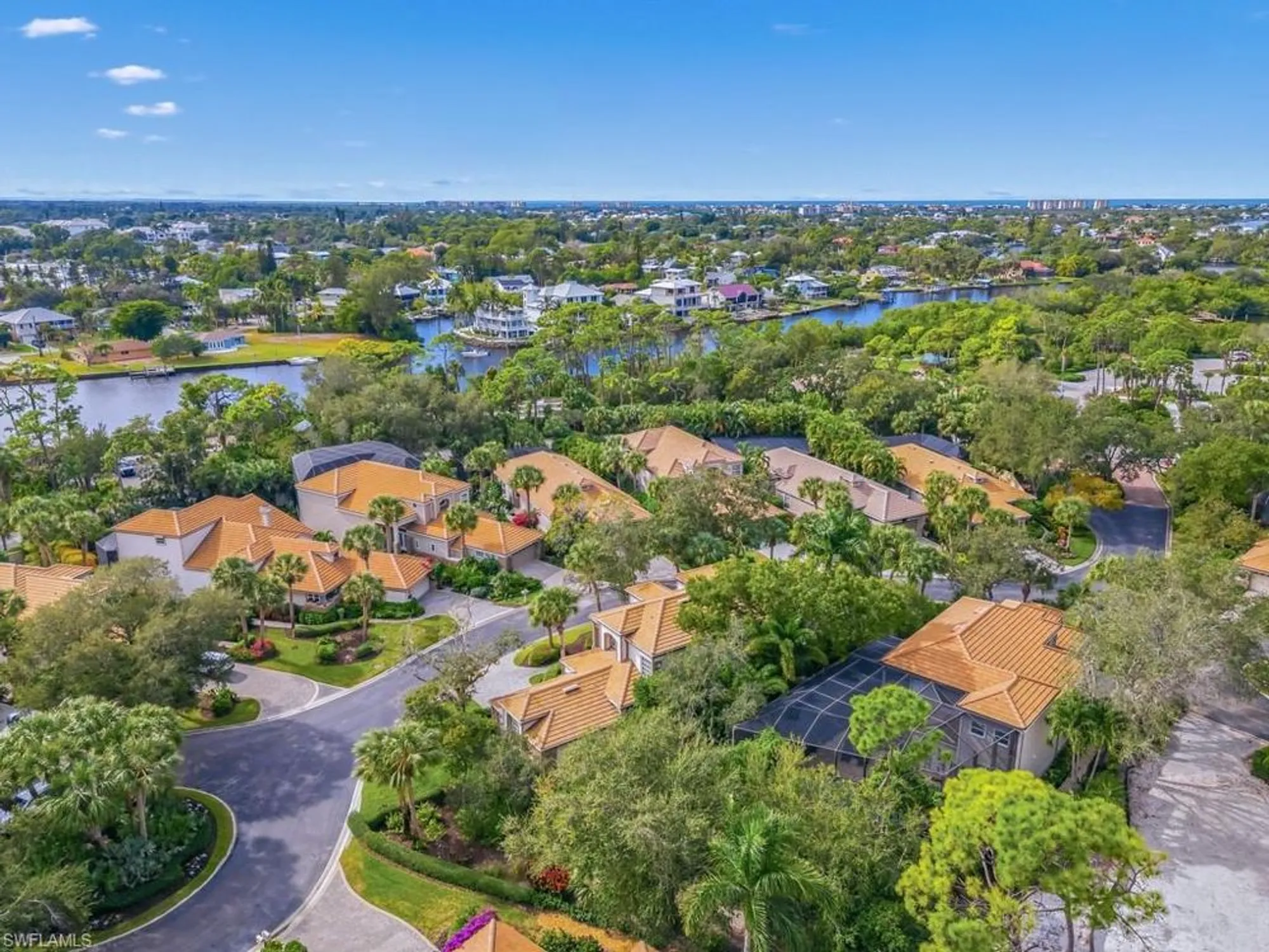 Property Slideshow image 36 of 42 | 3490 thornbury ln, Bonita Springs, FL, 34134