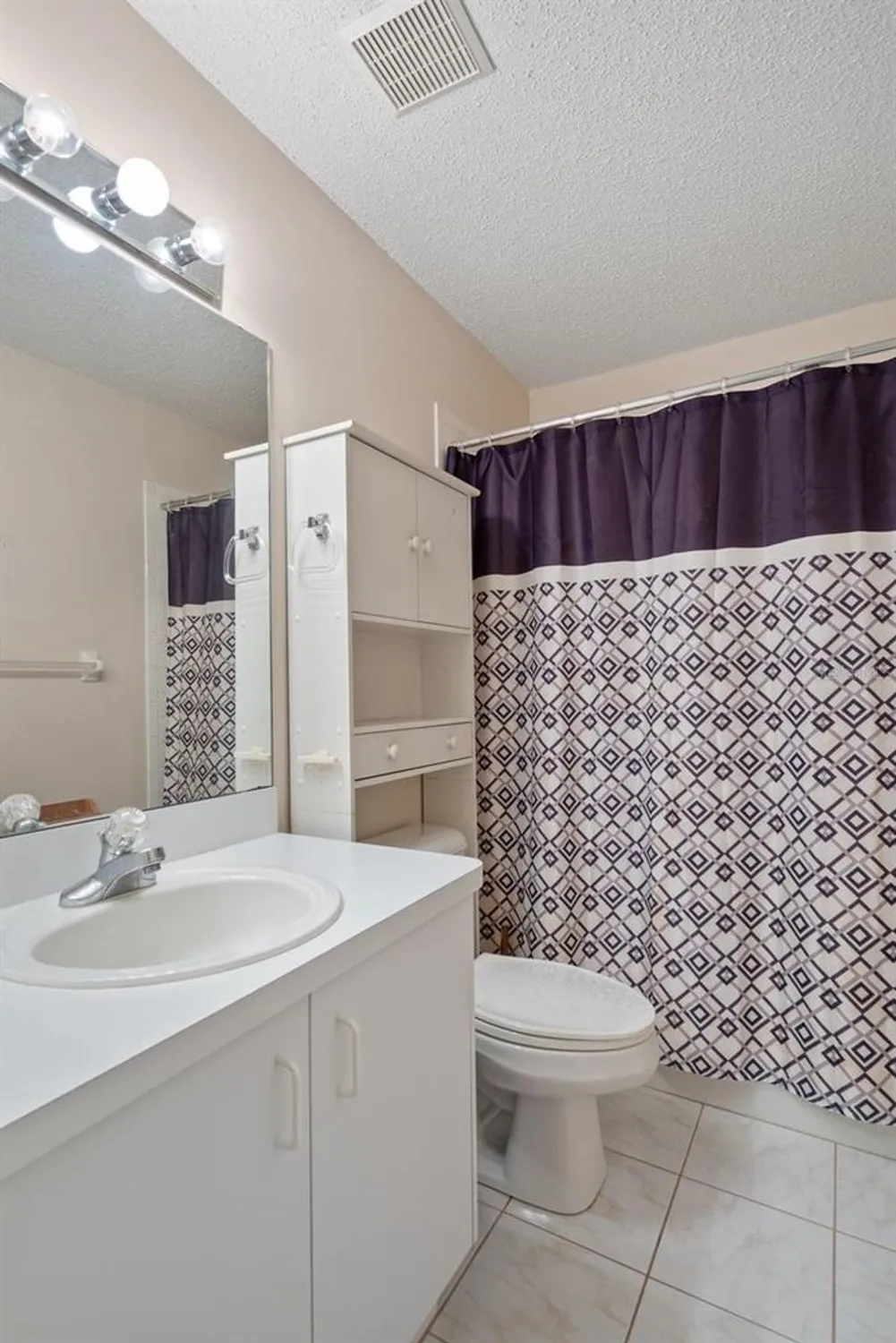 Property Slideshow image 18 of 36 | 2165 springmeadow dr, Spring Hill, FL, 34606