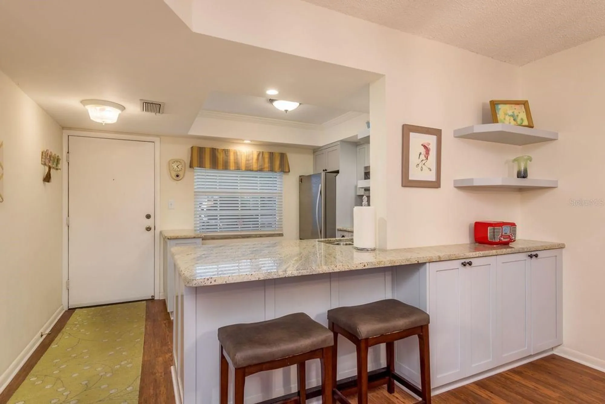 Property Slideshow image 6 of 27 | 952 virginia st 105, Dunedin, FL, 34698