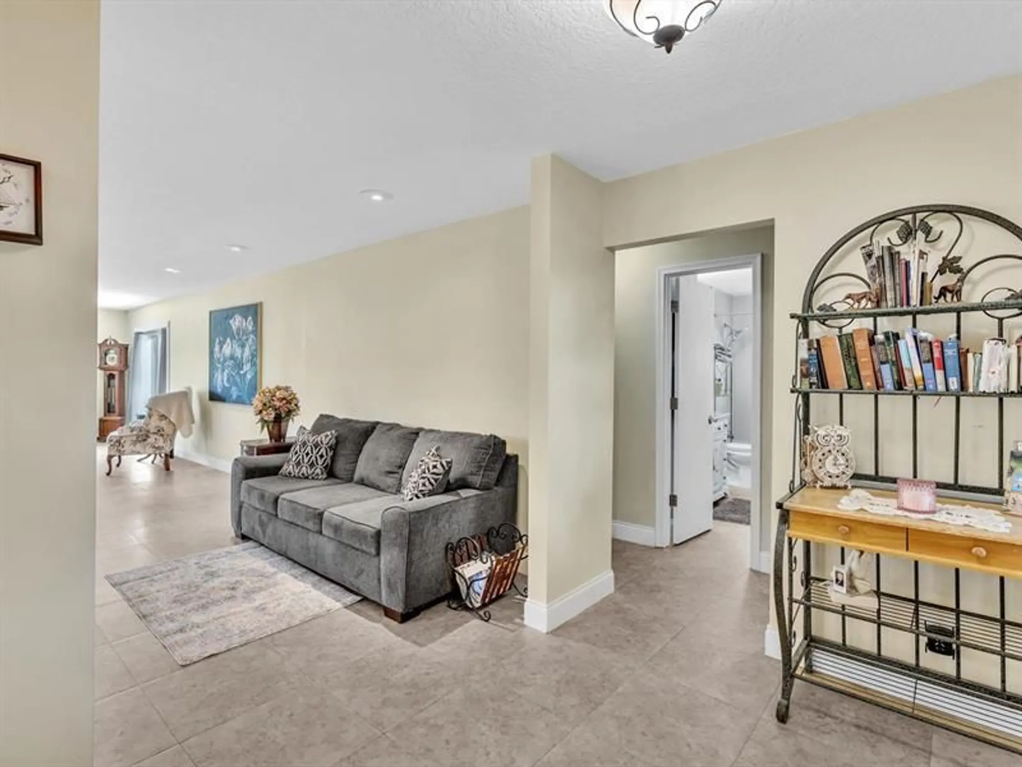 Property Slideshow image 14 of 77 | 6098 stanley ln, Delray Beach, FL, 33484