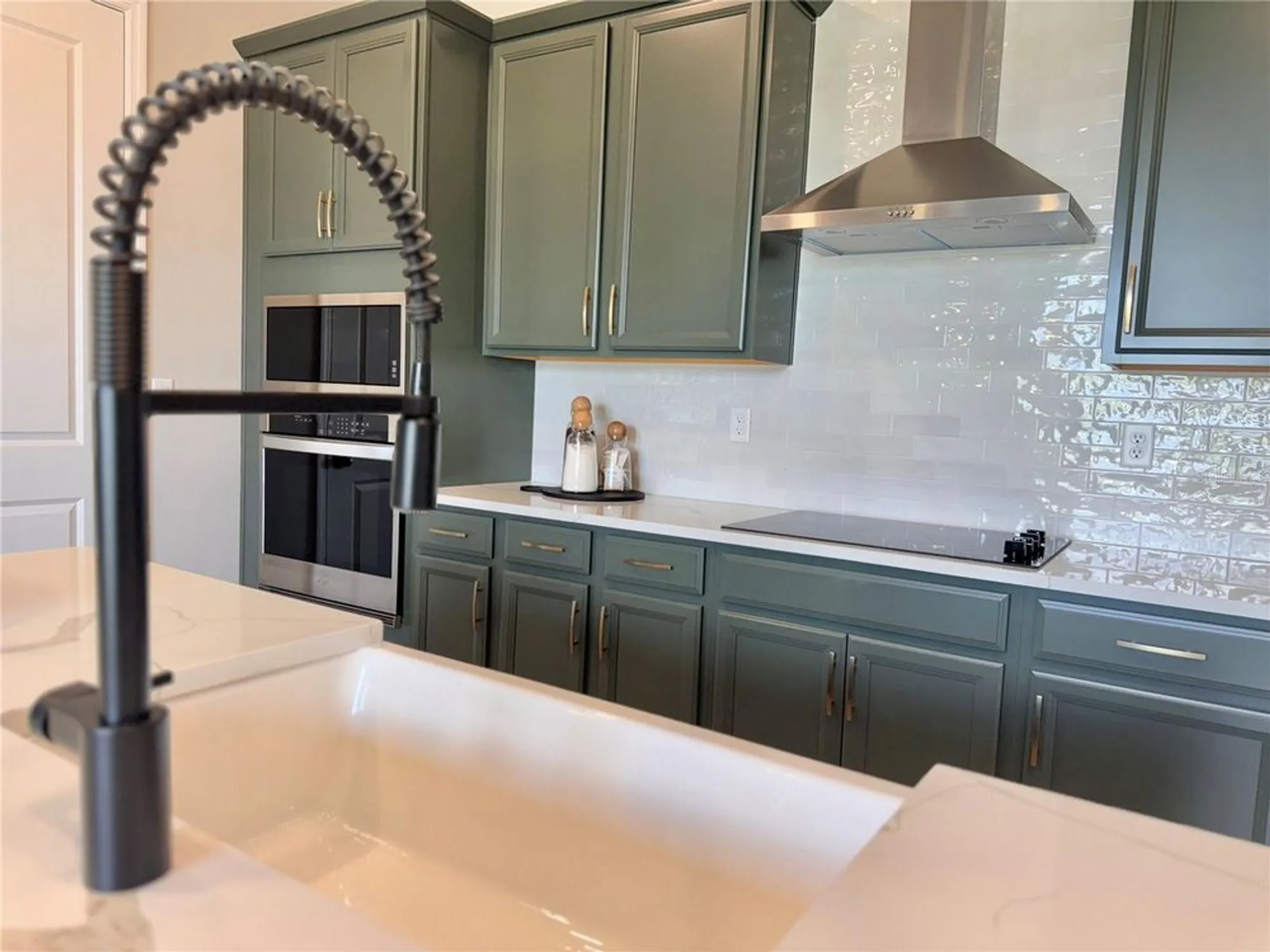 Property Slideshow image 11 of 38 | 2928 voyager ave, Saint Cloud, FL, 34771