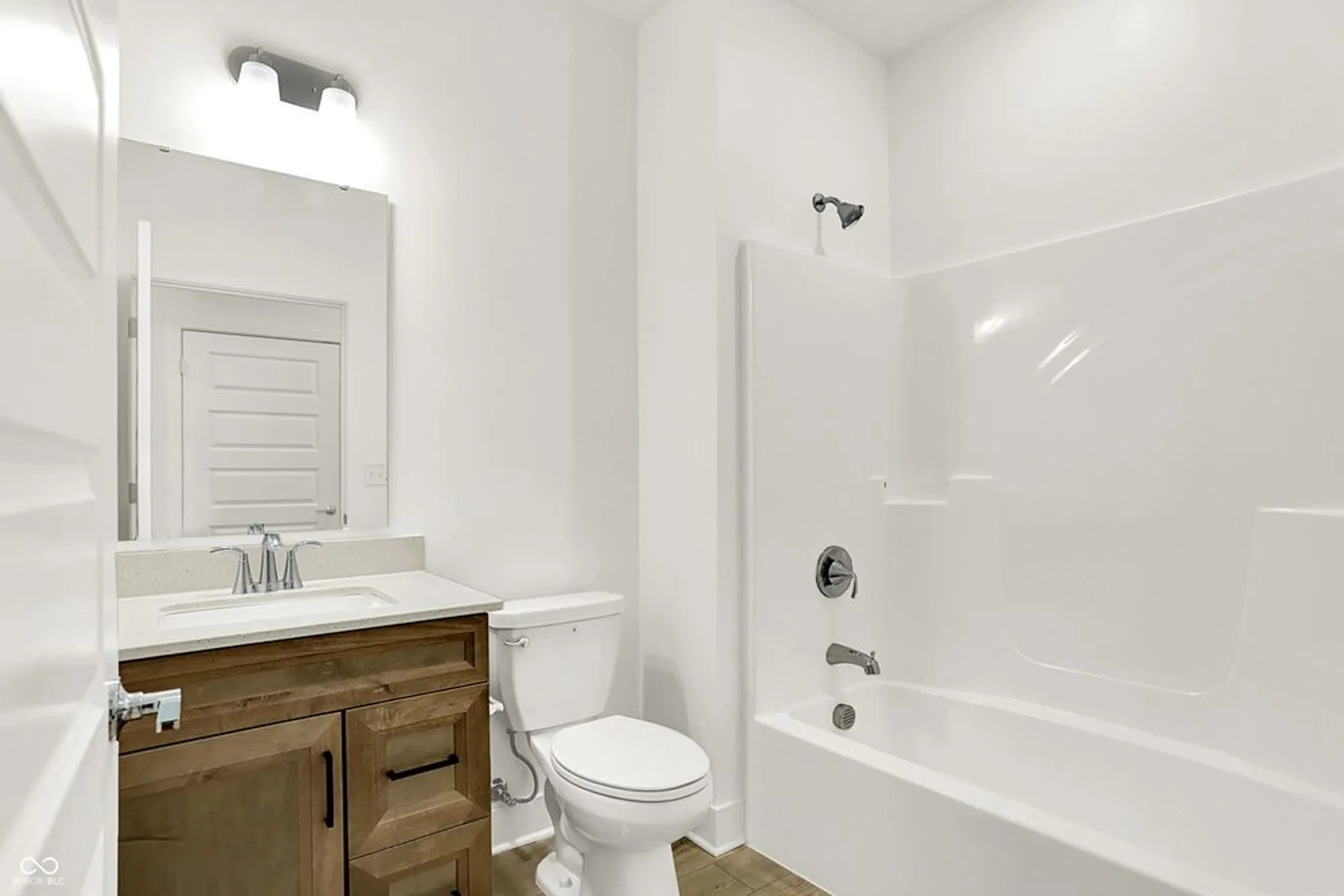 Property Slideshow image 44 of 52 | 5076 foxley park ln, Avon, IN, 46123