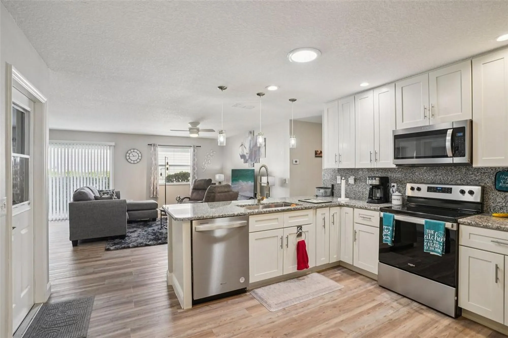 Property Slideshow image 19 of 52 | 2603 olivarez way, The Villages, FL, 32162