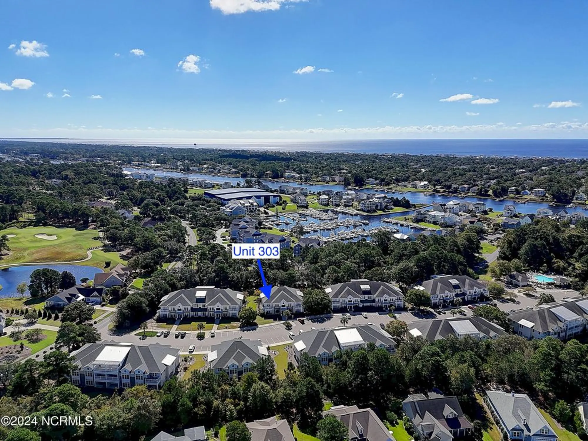 Property Slideshow image 38 of 61 | 2537 st james dr apt 303, Southport, NC, 28461